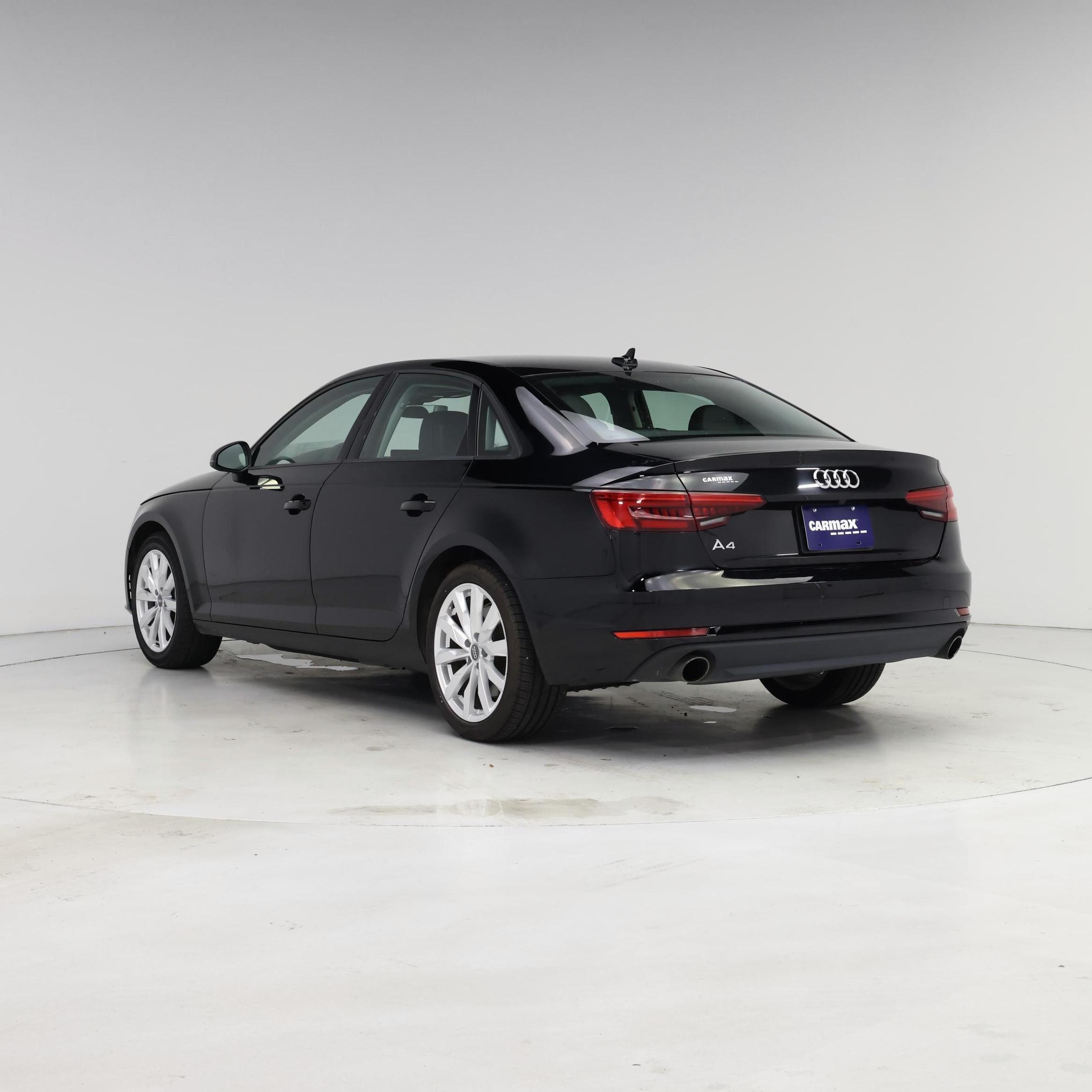Thumbnail: 2017 Audi A4 - 2