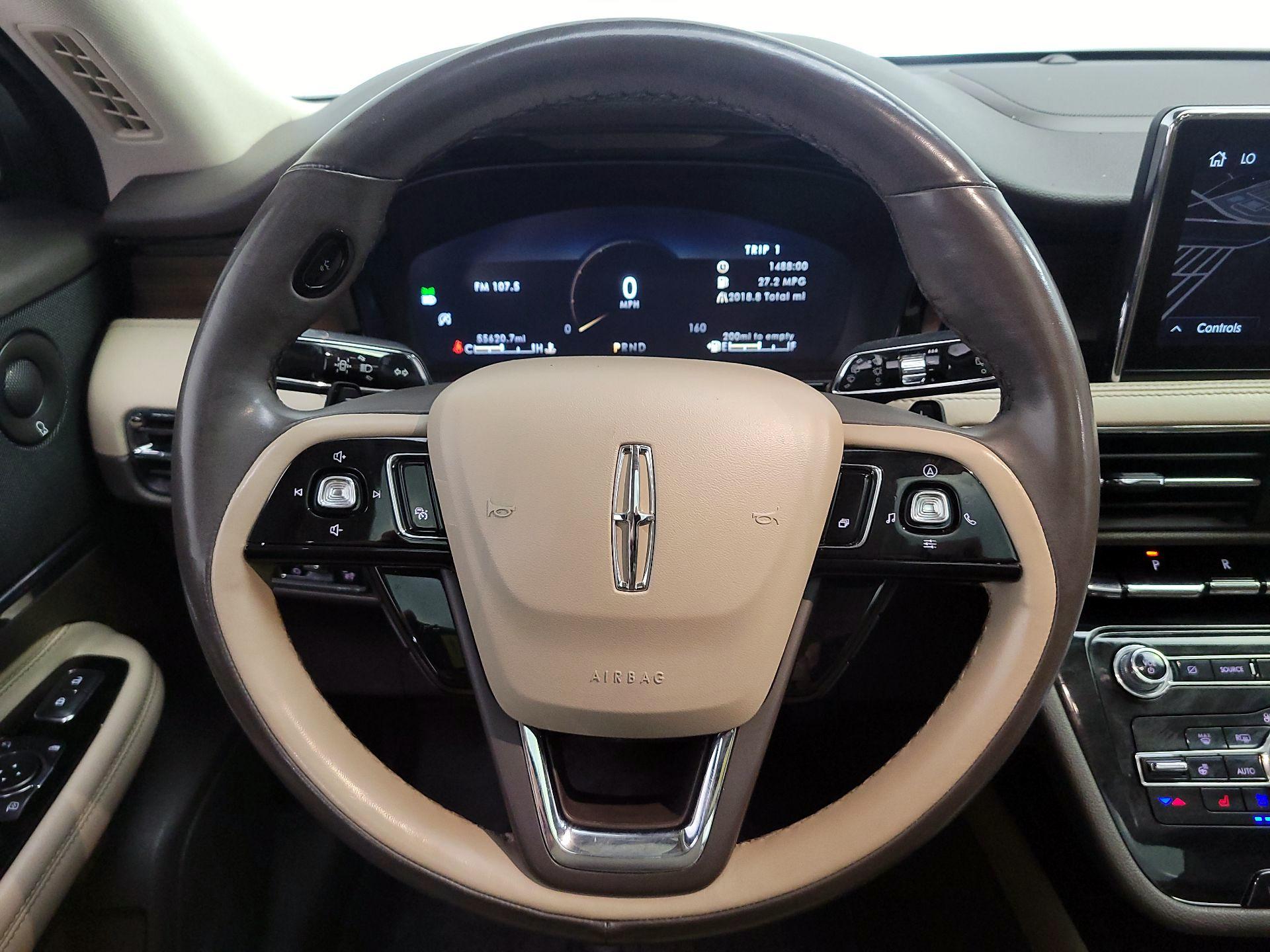Thumbnail: 2022 Lincoln Corsair - 10