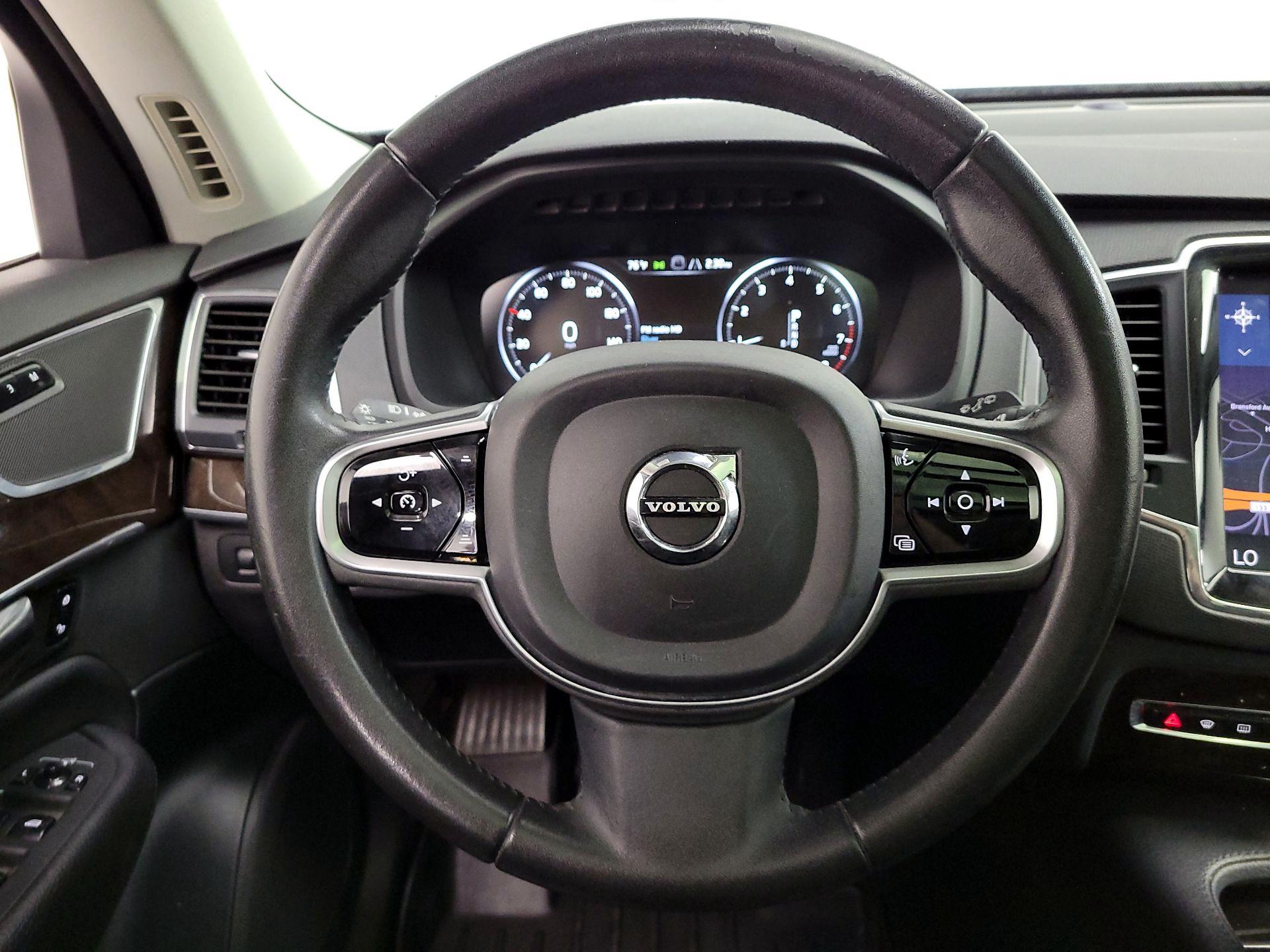 Thumbnail: 2019 Volvo XC90 - 10