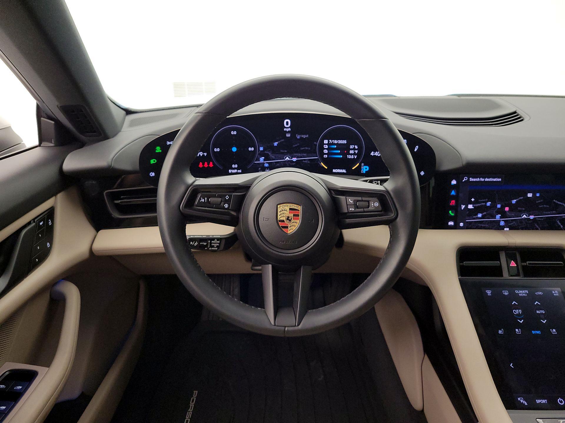 Thumbnail: 2023 Porsche Taycan - 10