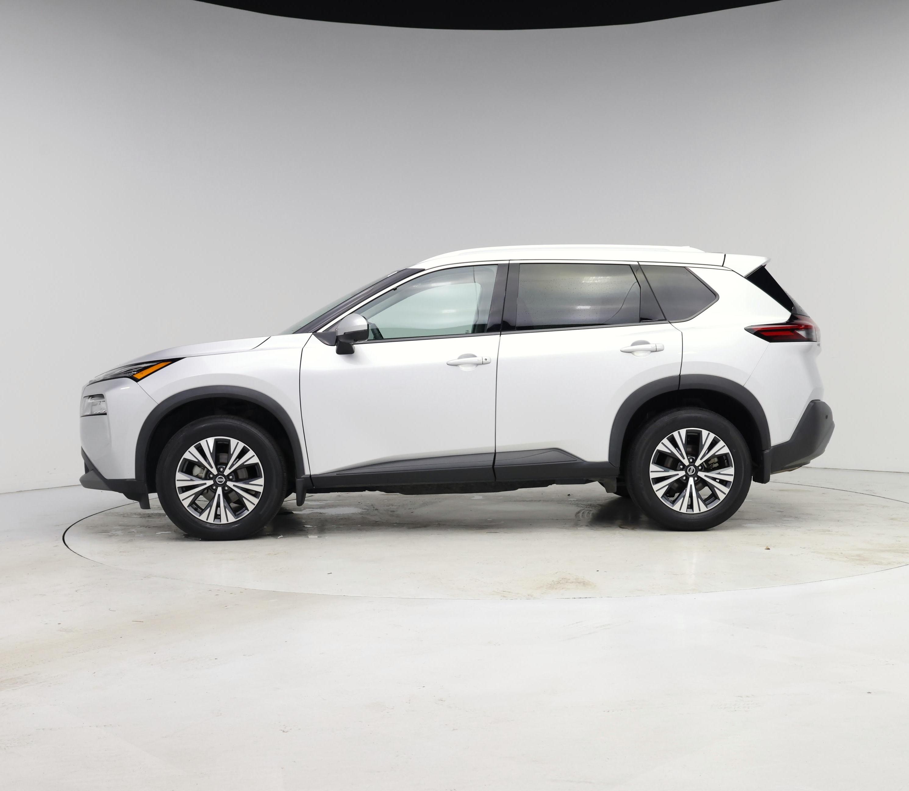 Thumbnail: 2021 Nissan Rogue - 3