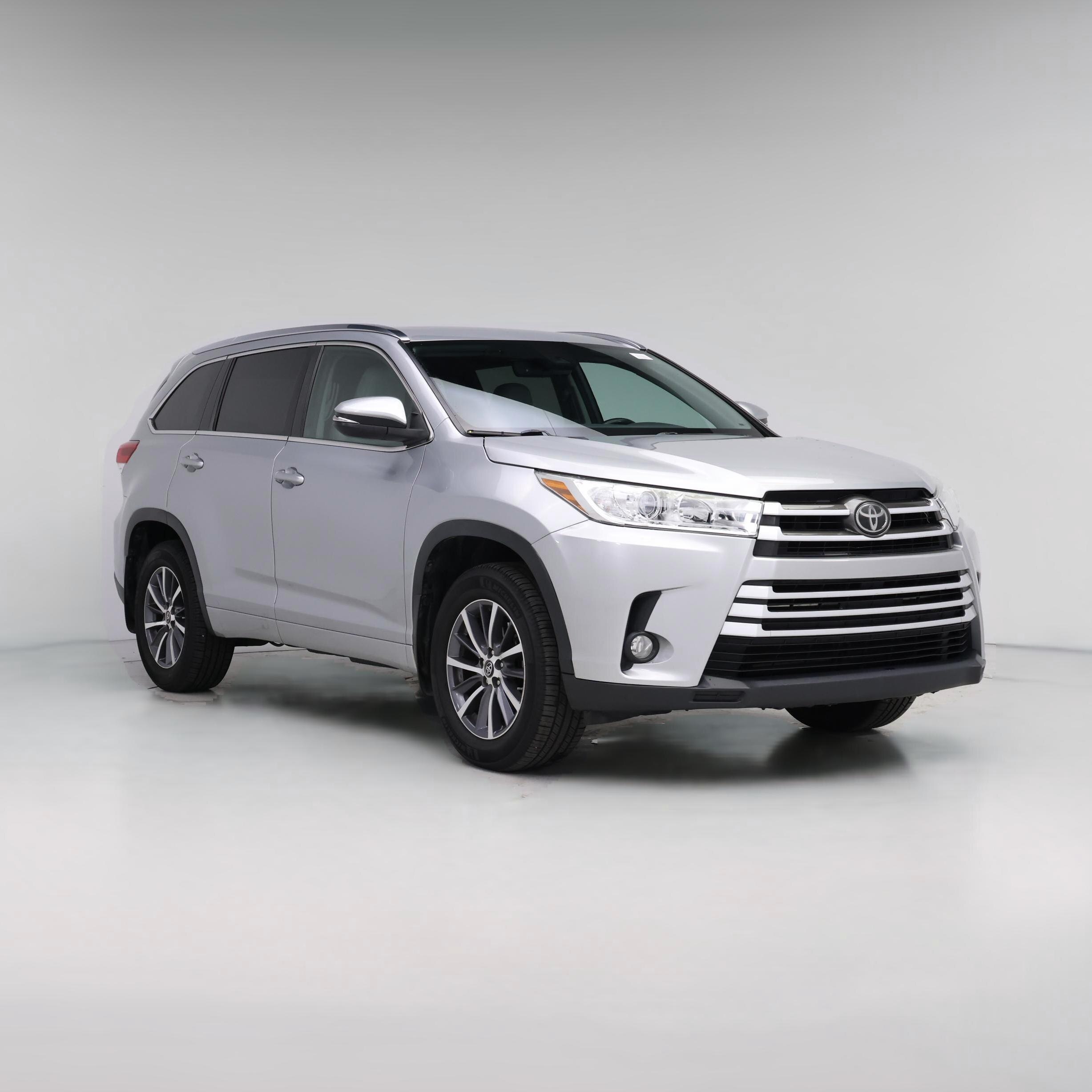 Thumbnail: 2017 Toyota Highlander - 1