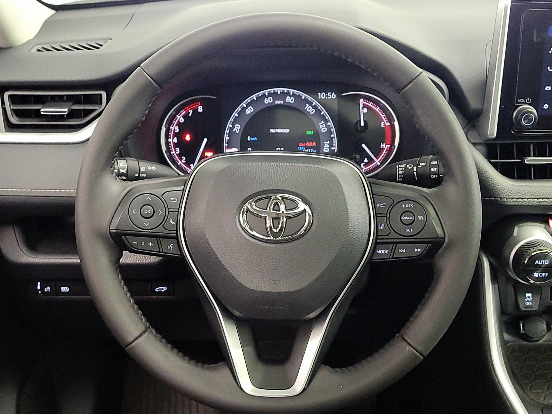 Thumbnail: 2025 Toyota RAV4 - 10