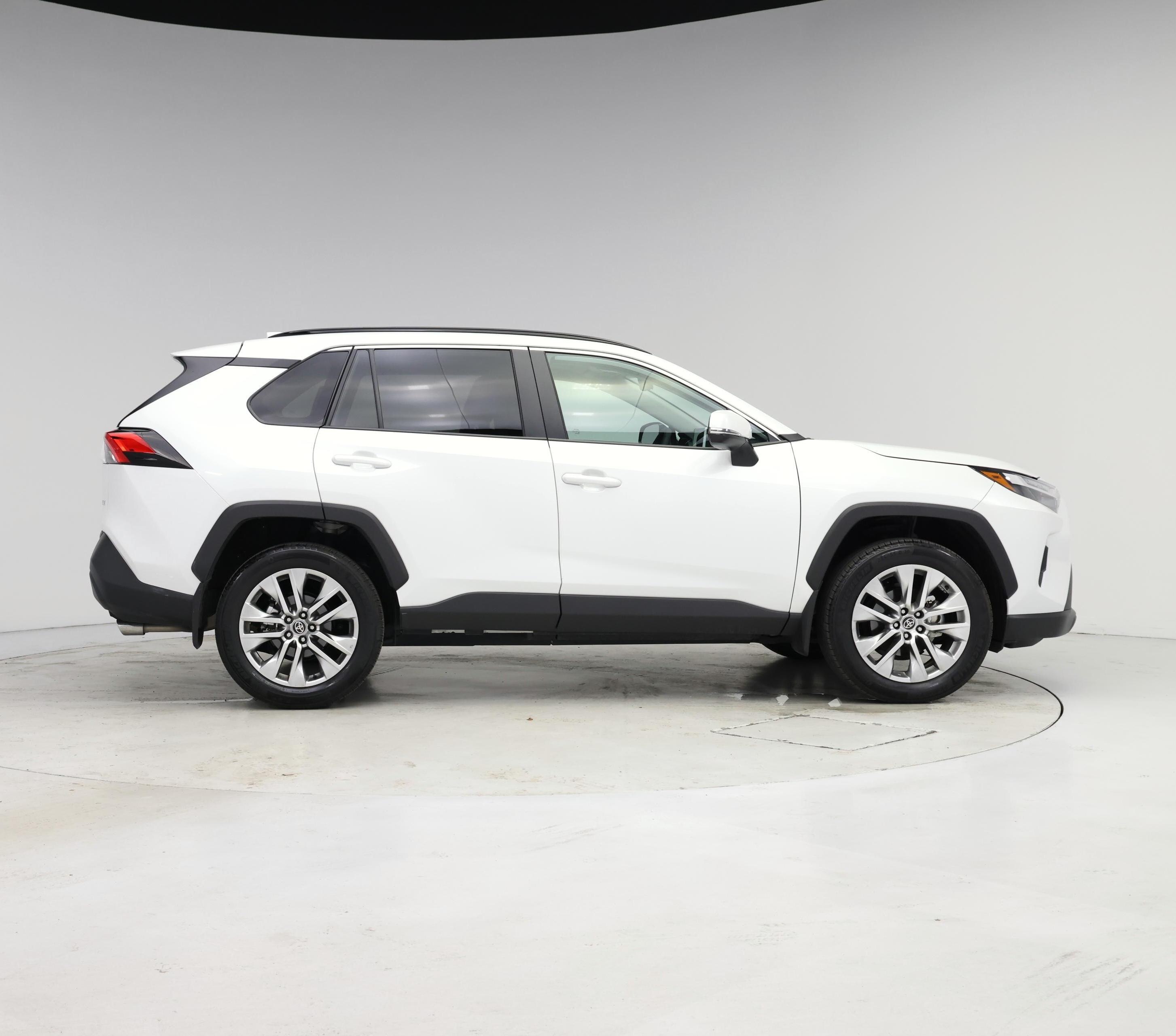 Thumbnail: 2025 Toyota RAV4 - 7