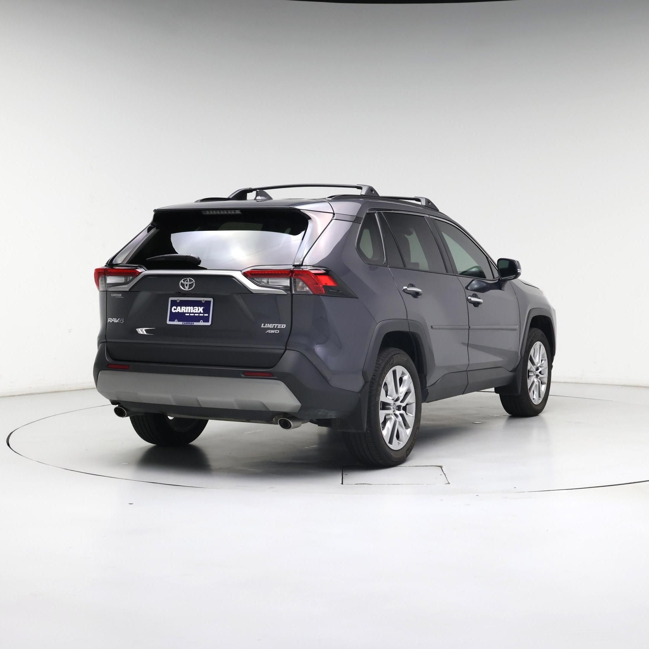 Thumbnail: 2024 Toyota RAV4 - 8
