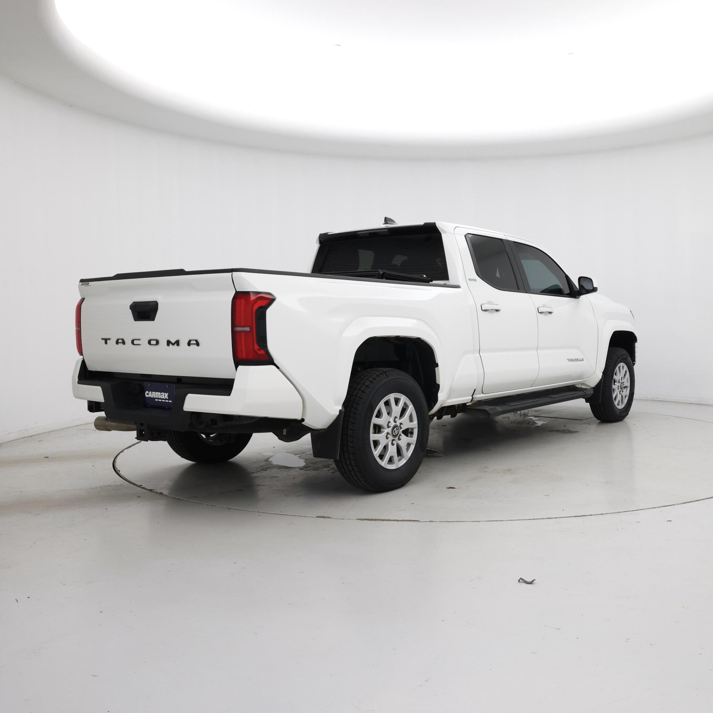 Thumbnail: 2024 Toyota Tacoma - 8