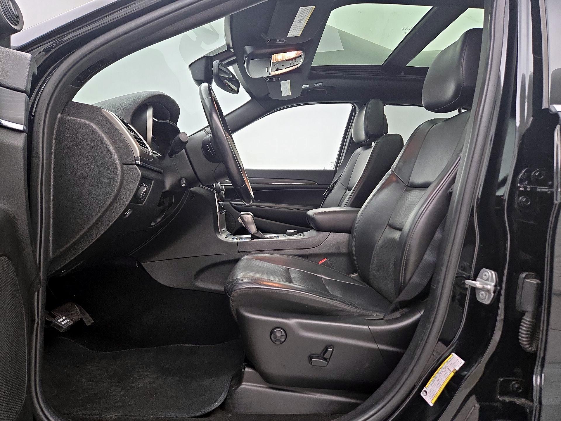 Thumbnail: 2019 Jeep Grand Cherokee - 11