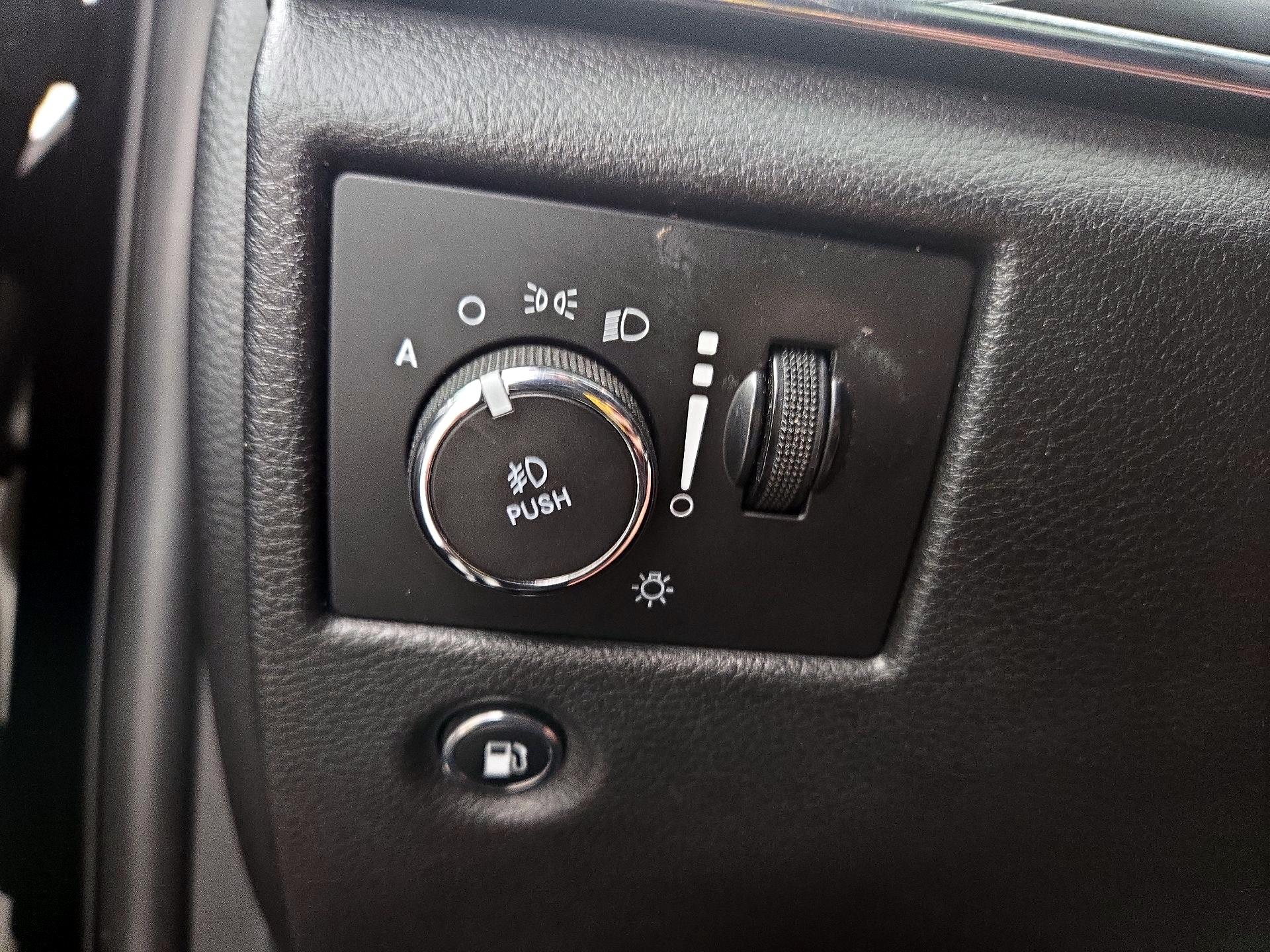 Thumbnail: 2019 Jeep Grand Cherokee - 13