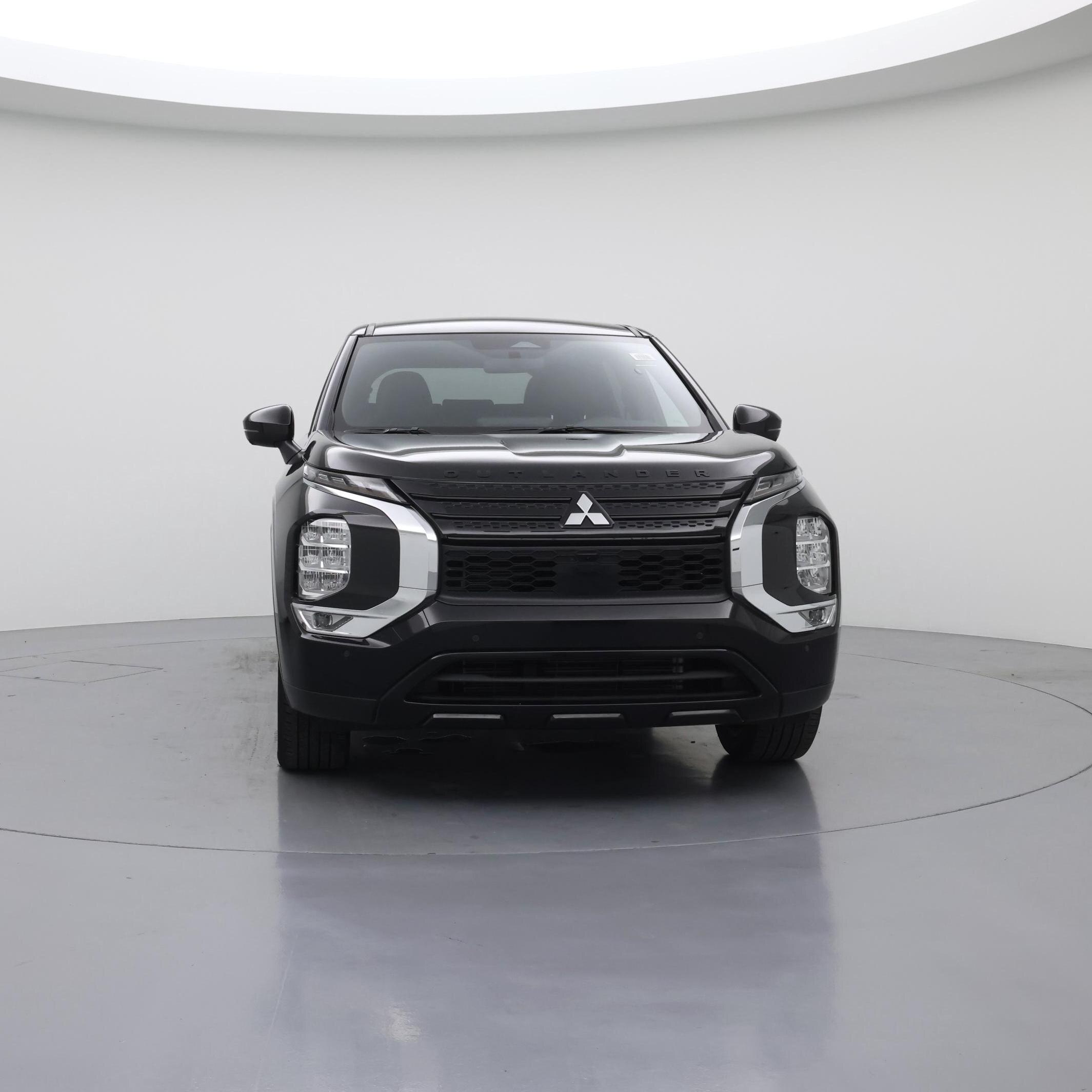 Thumbnail: 2024 Mitsubishi Outlander - 5