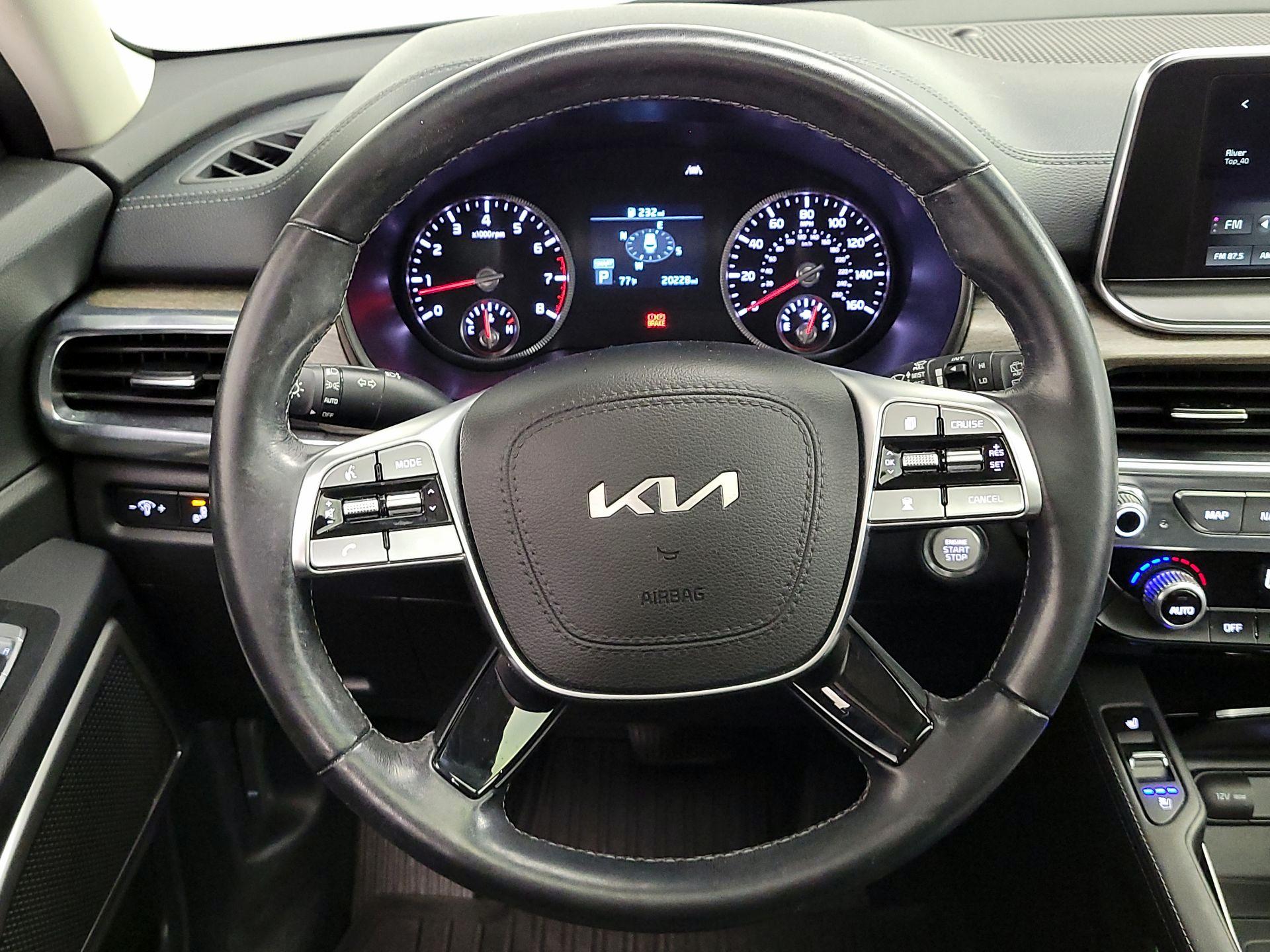 Thumbnail: 2022 Kia Telluride - 10