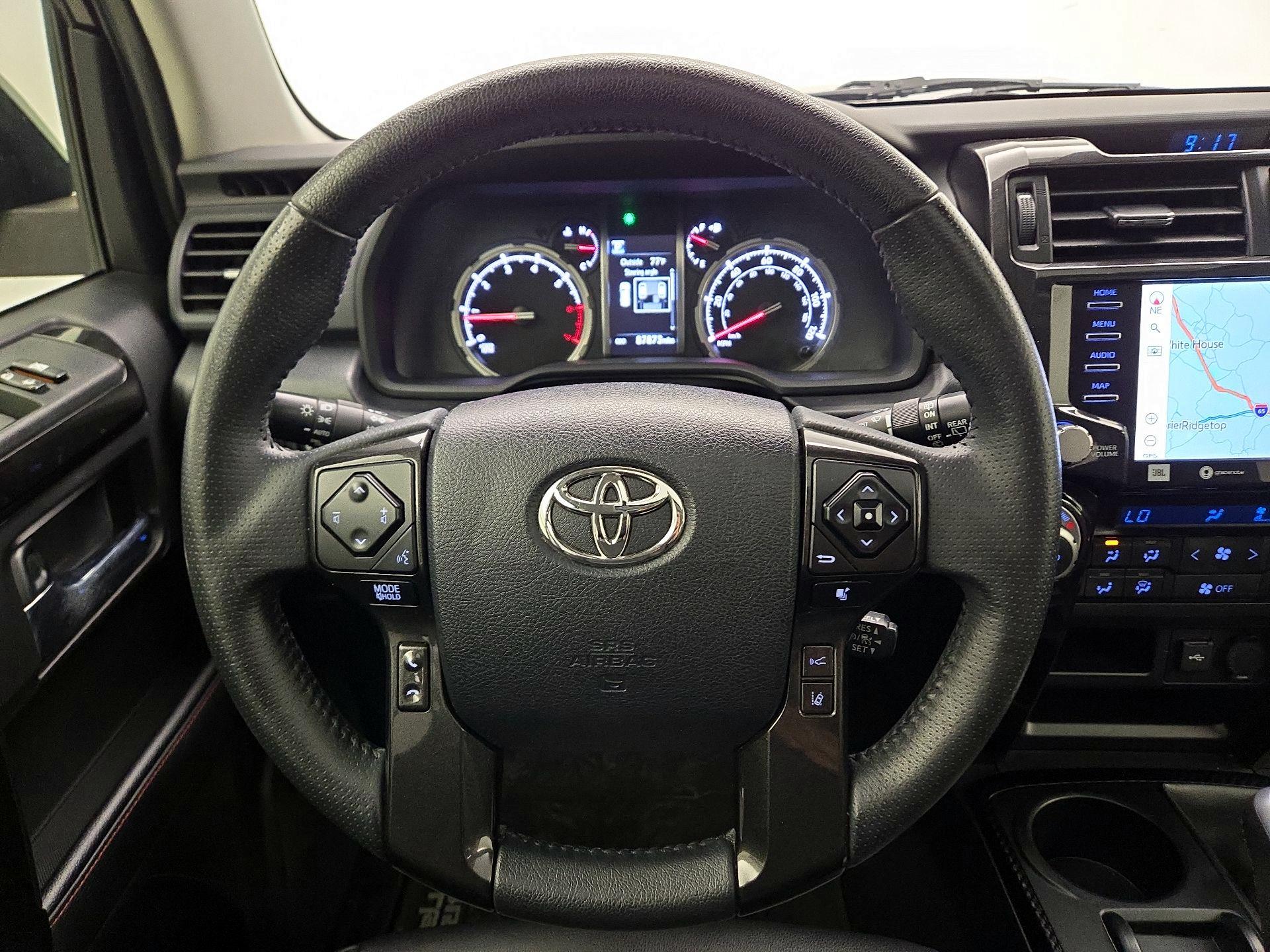 Thumbnail: 2021 Toyota 4Runner - 10