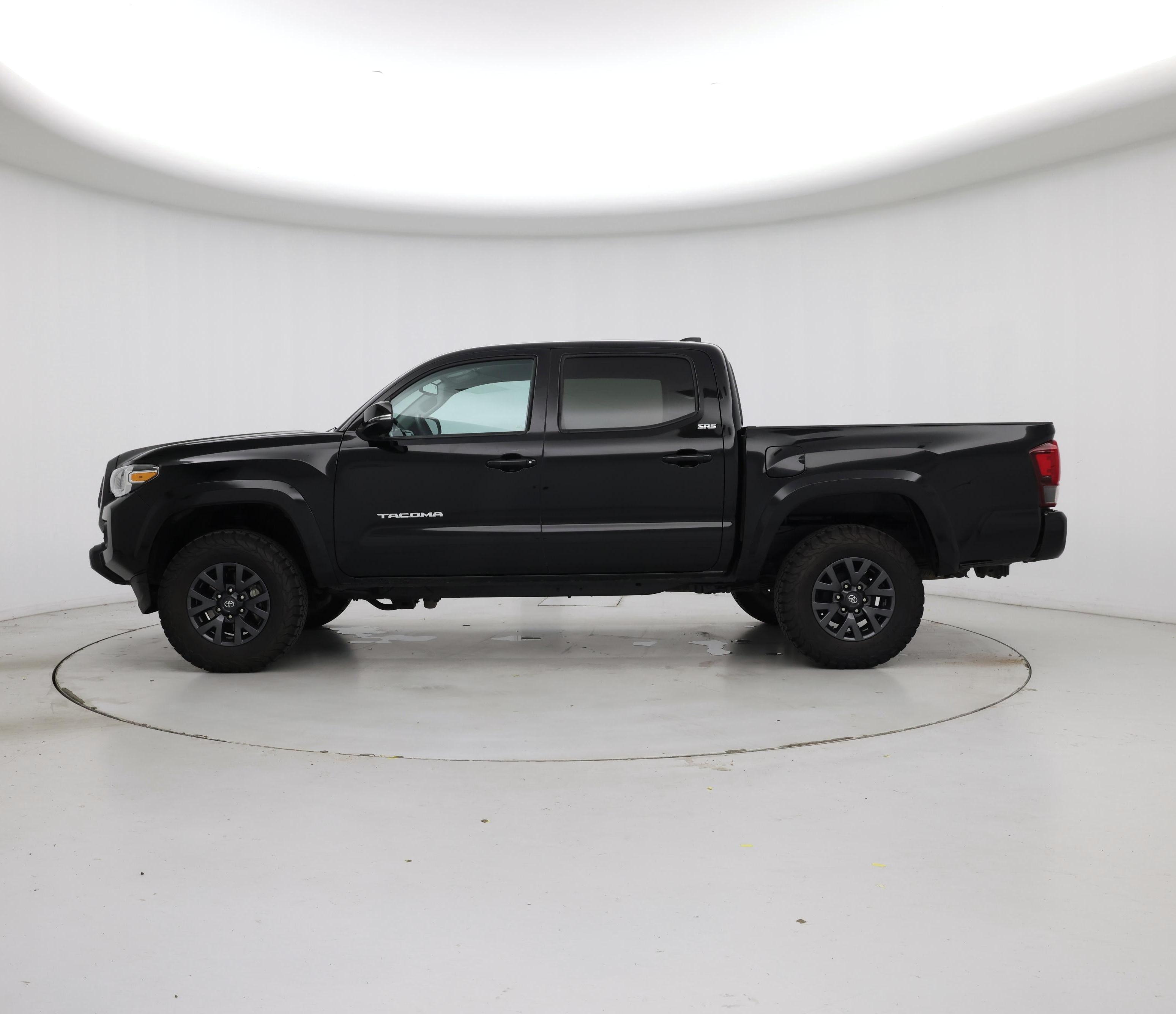 Thumbnail: 2023 Toyota Tacoma - 3