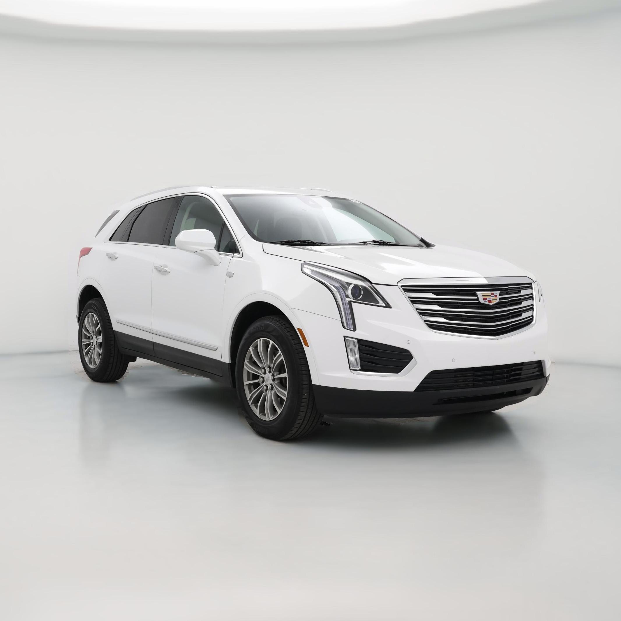 Thumbnail: 2019 Cadillac XT5 - 1