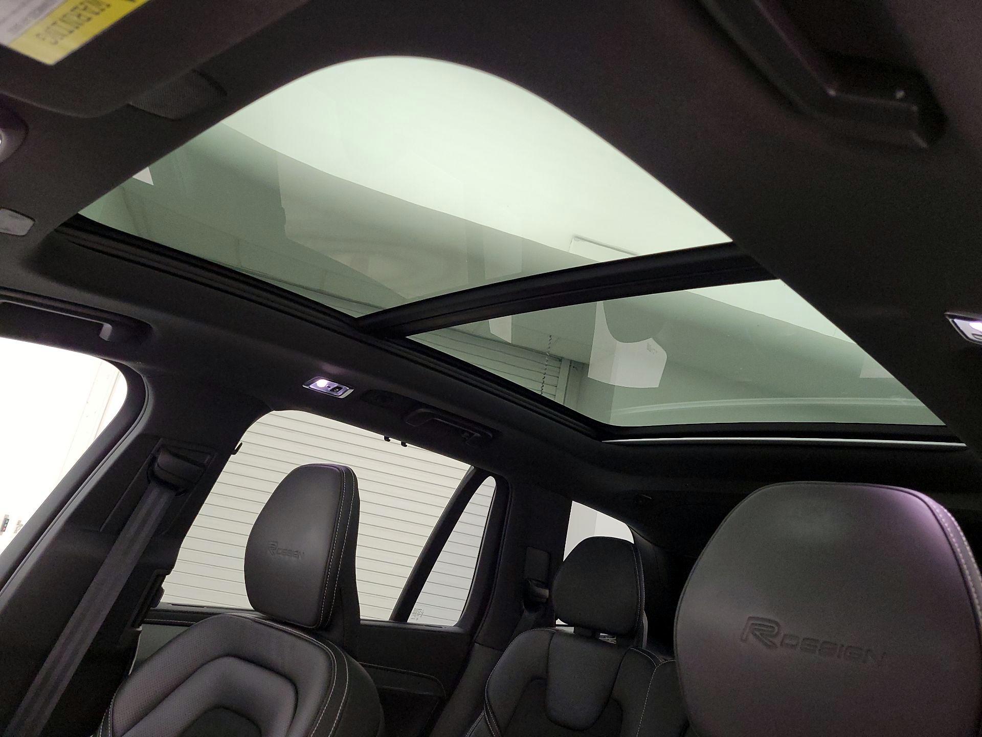 Thumbnail: 2019 Volvo XC90 - 20