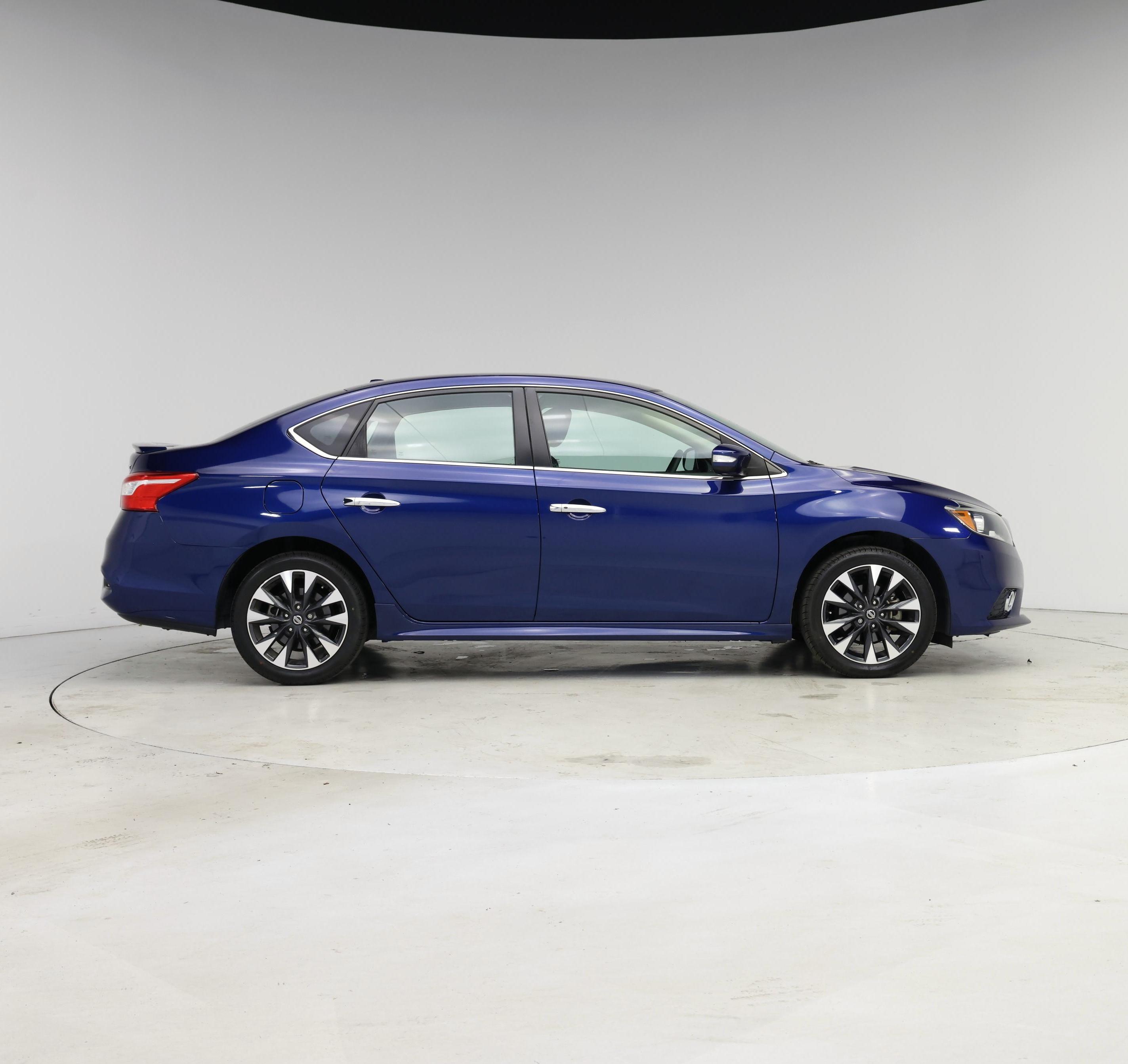 Thumbnail: 2018 Nissan Sentra - 7