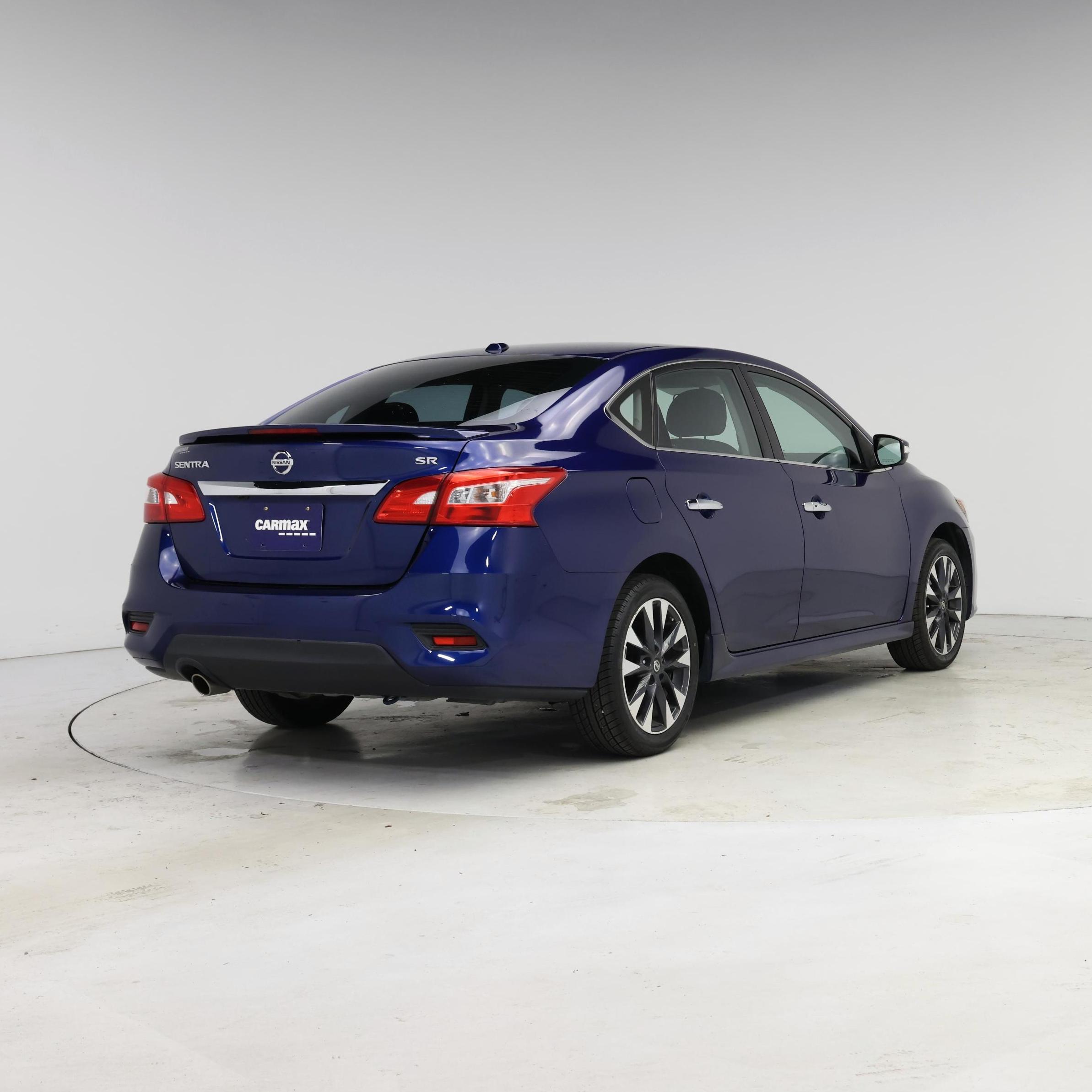 Thumbnail: 2018 Nissan Sentra - 8