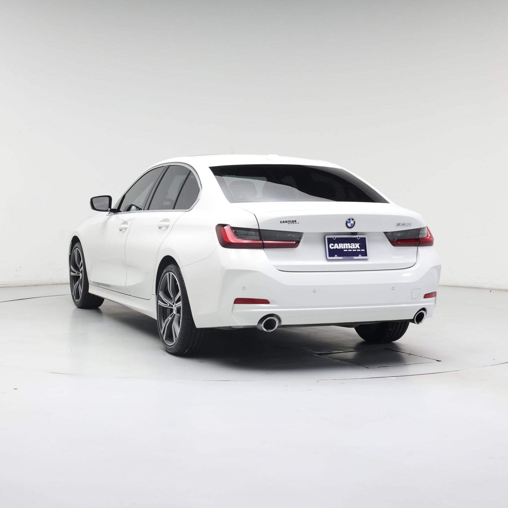 Thumbnail: 2024 BMW 3 Series - 2
