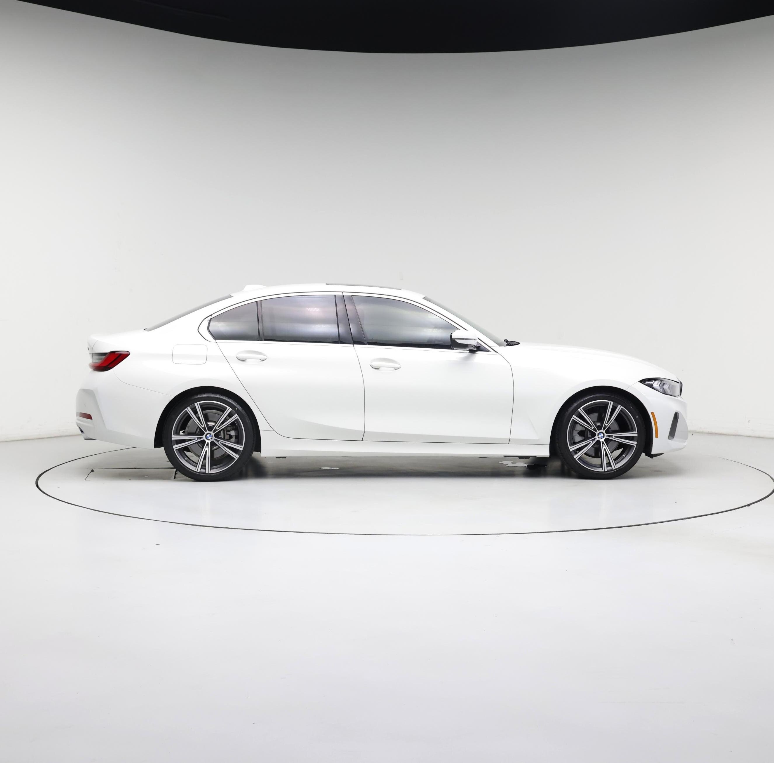 Thumbnail: 2024 BMW 3 Series - 7