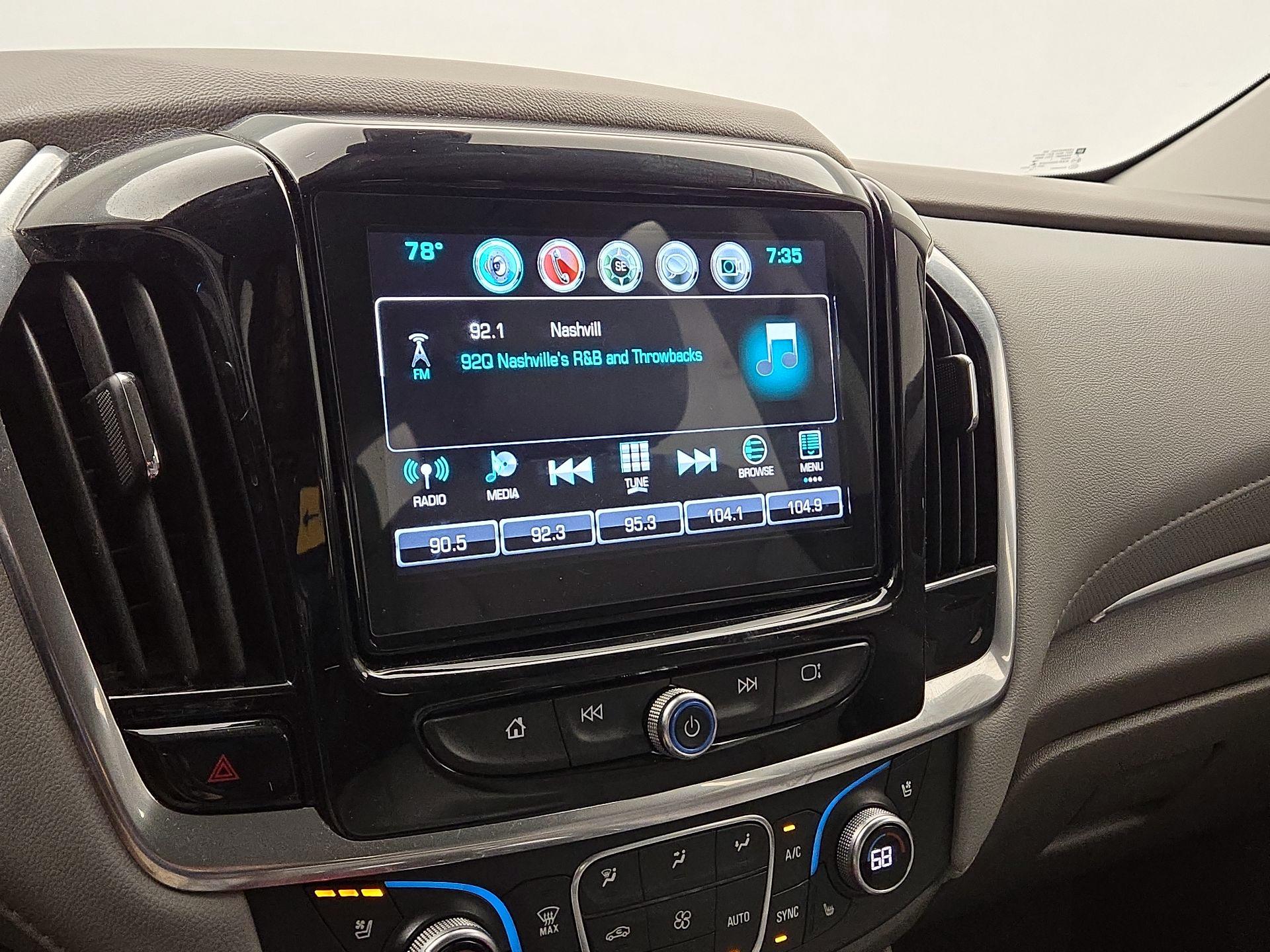 Thumbnail: 2019 Chevrolet Traverse - 15