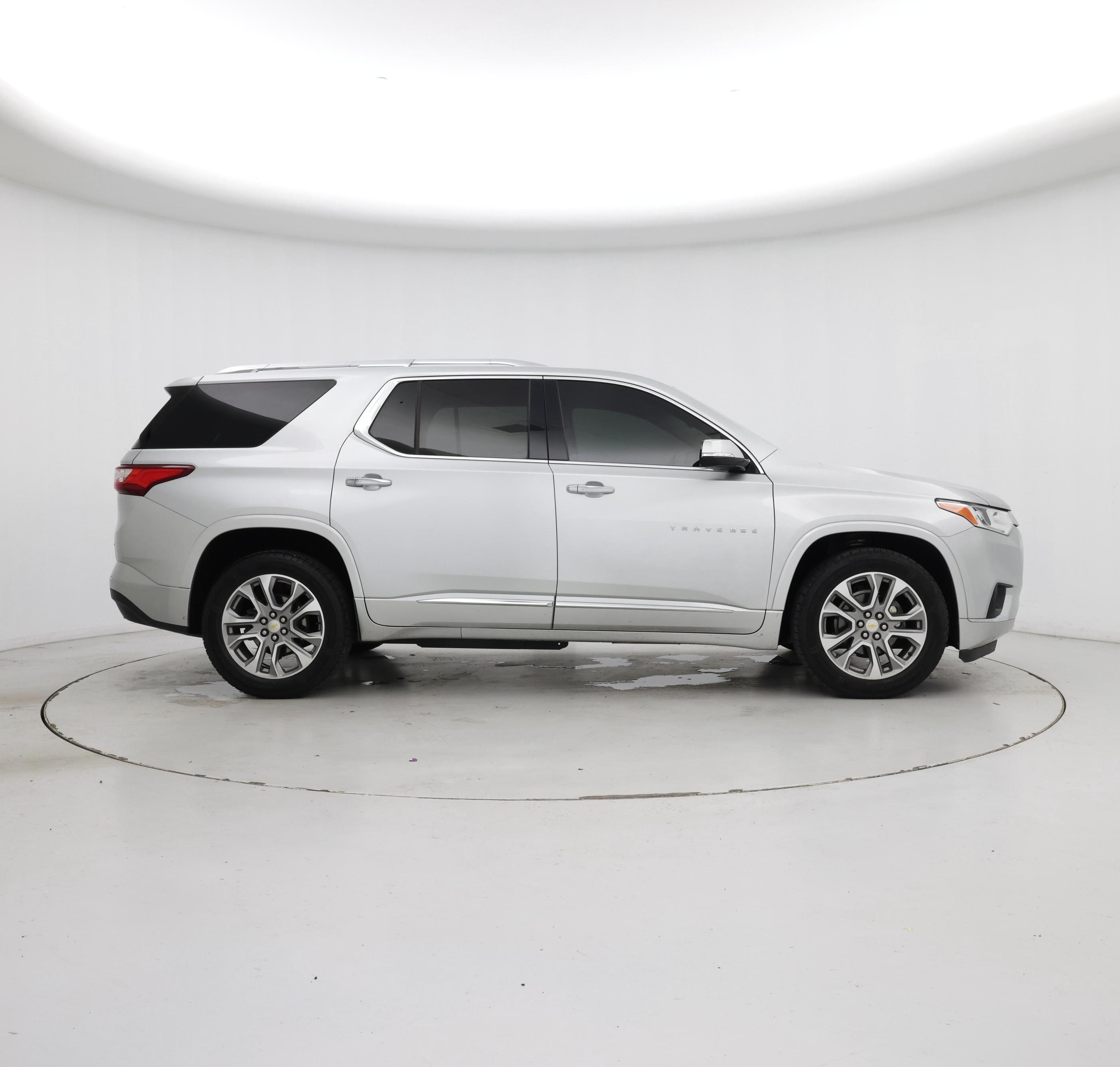 Thumbnail: 2019 Chevrolet Traverse - 7