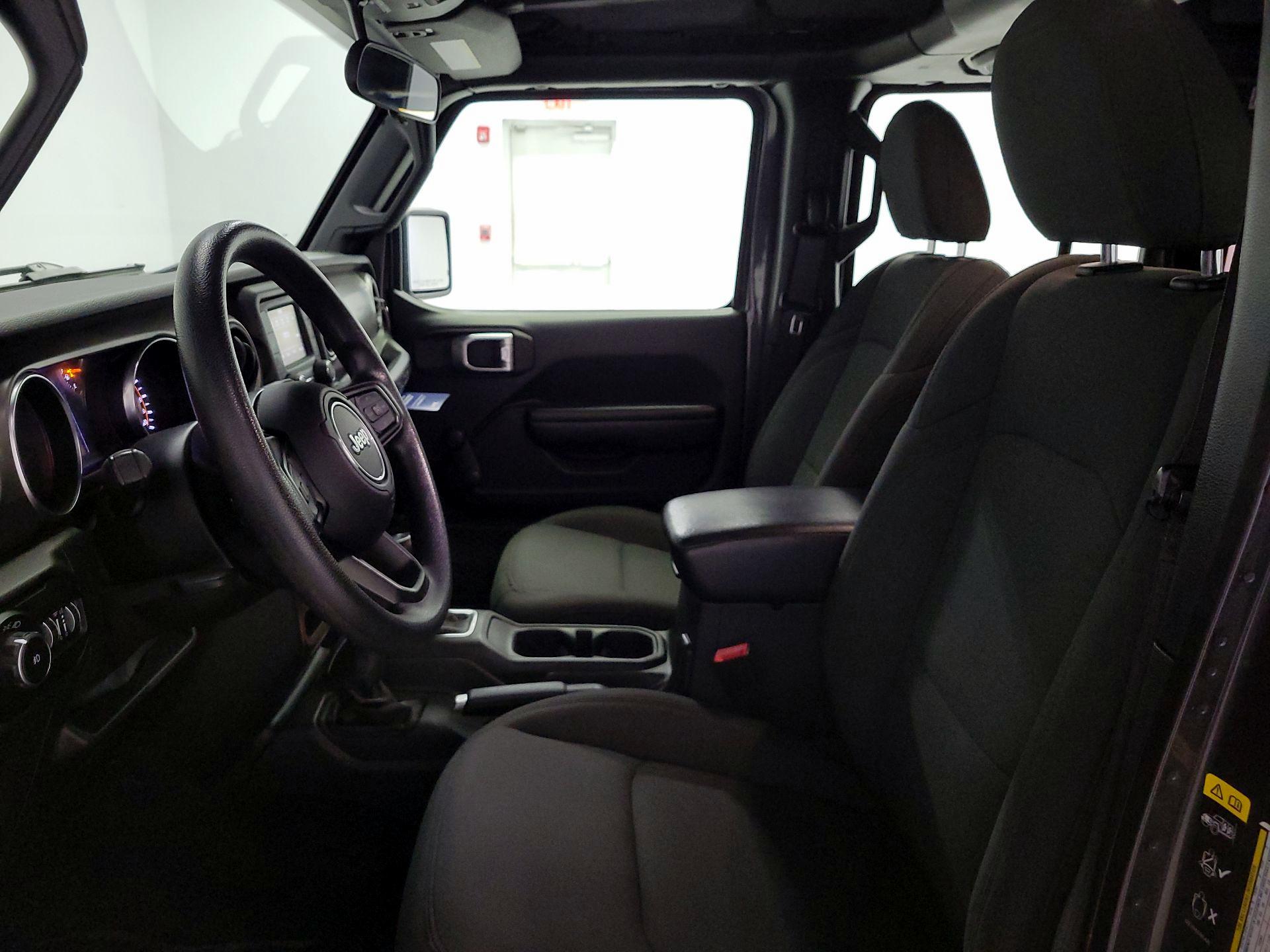 Thumbnail: 2020 Jeep Wrangler - 11