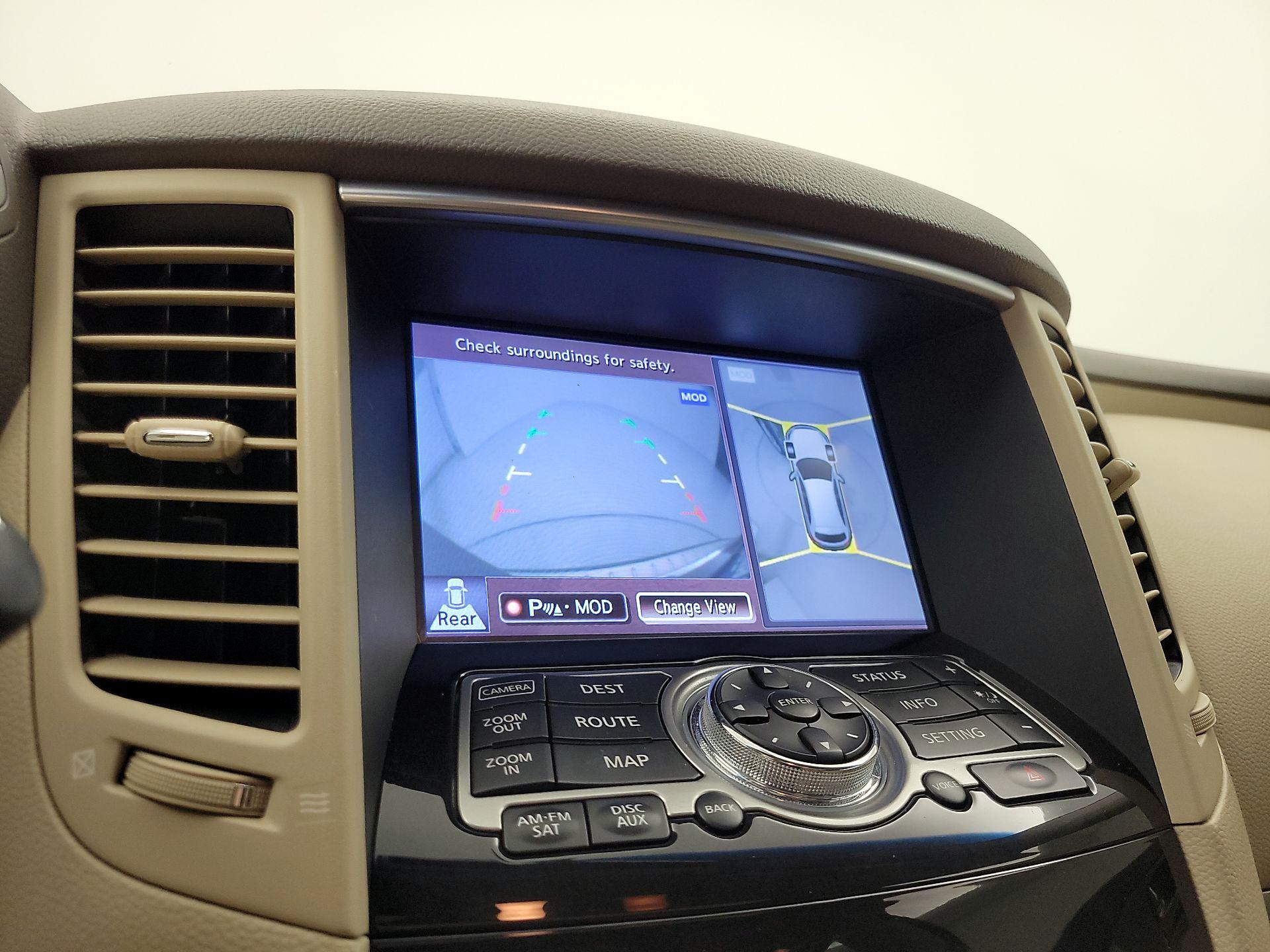 Thumbnail: 2014 INFINITI QX70 - 15
