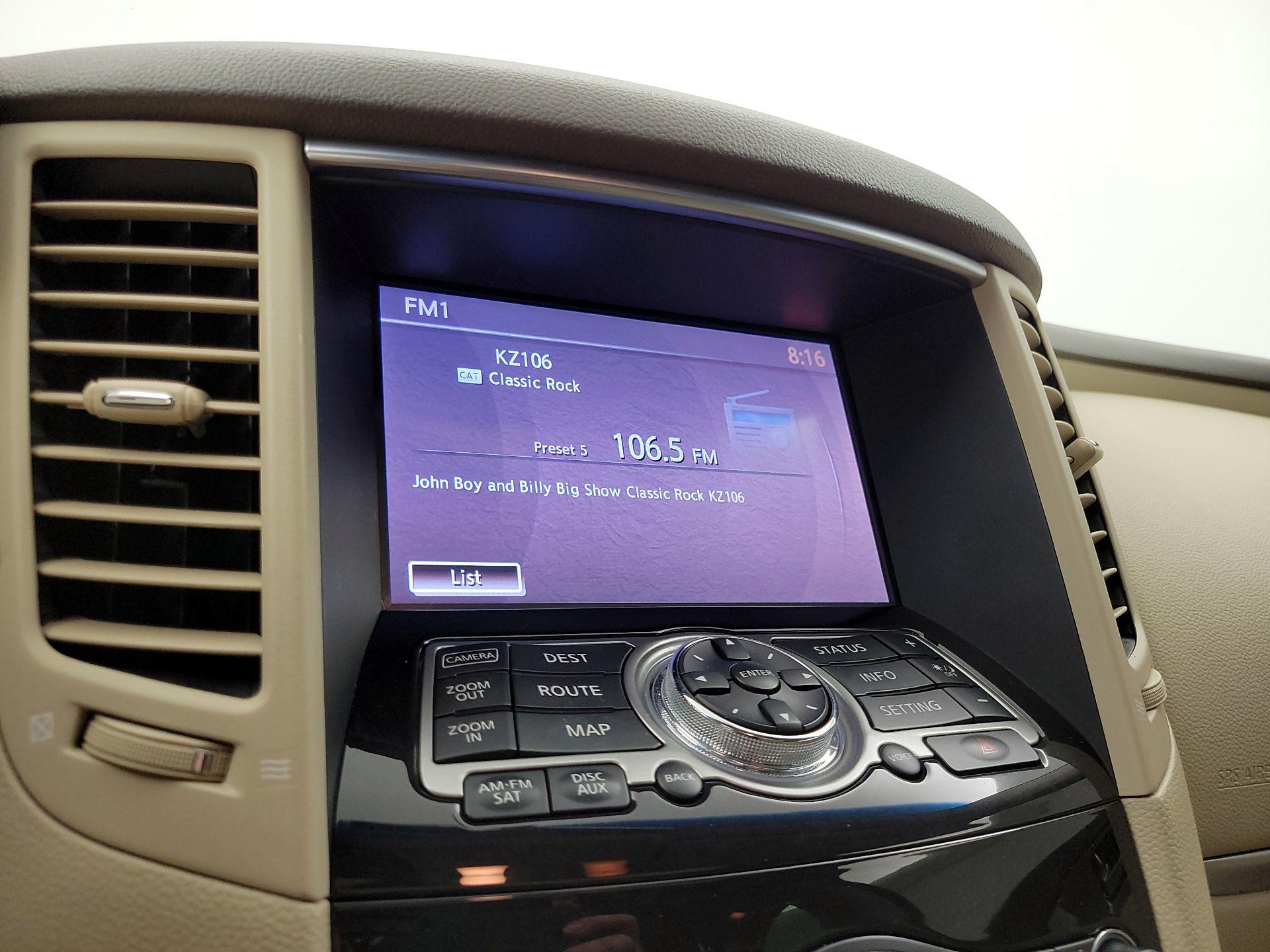 Thumbnail: 2014 INFINITI QX70 - 16
