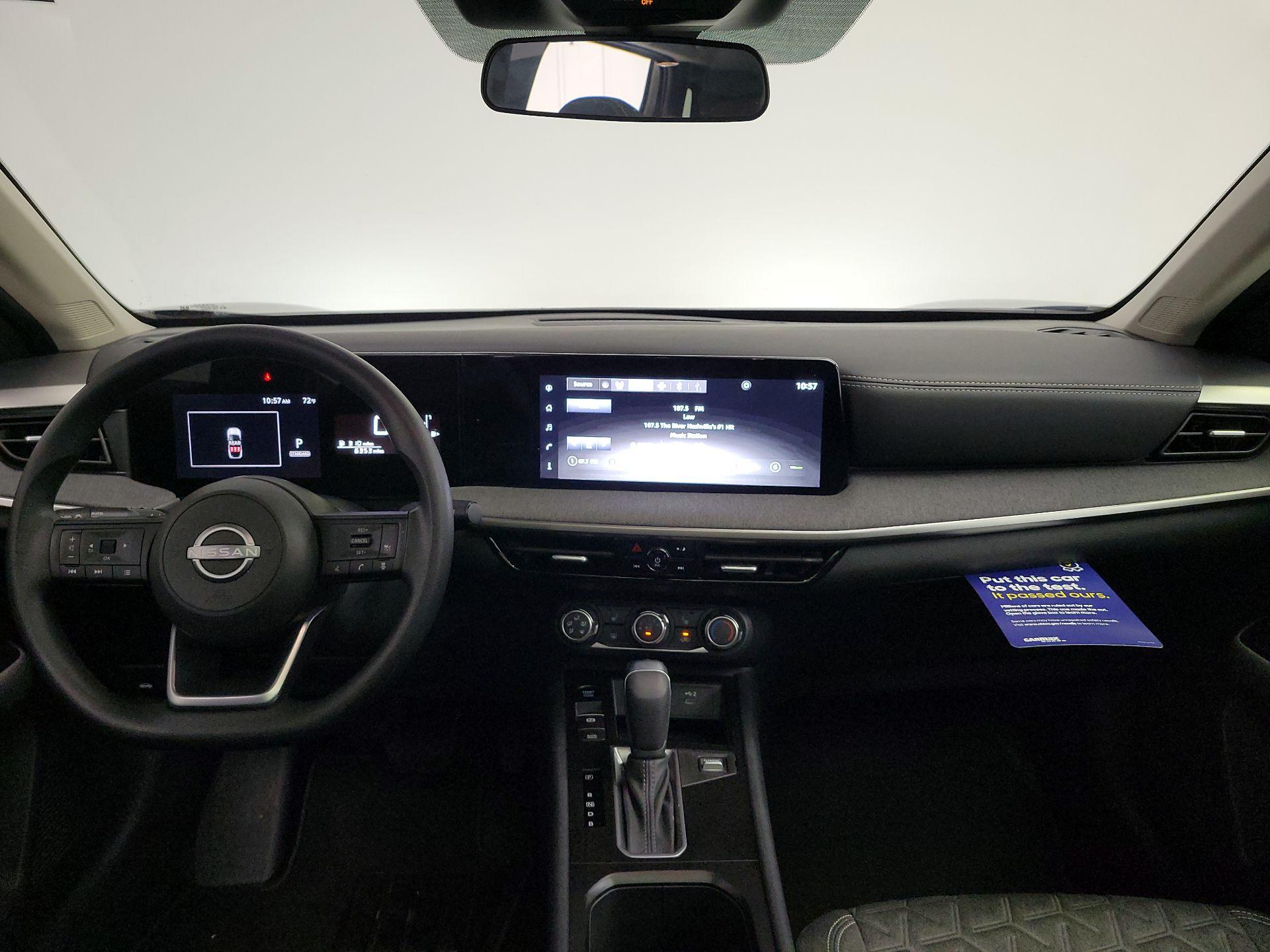 Thumbnail: 2025 Nissan Kicks - 9