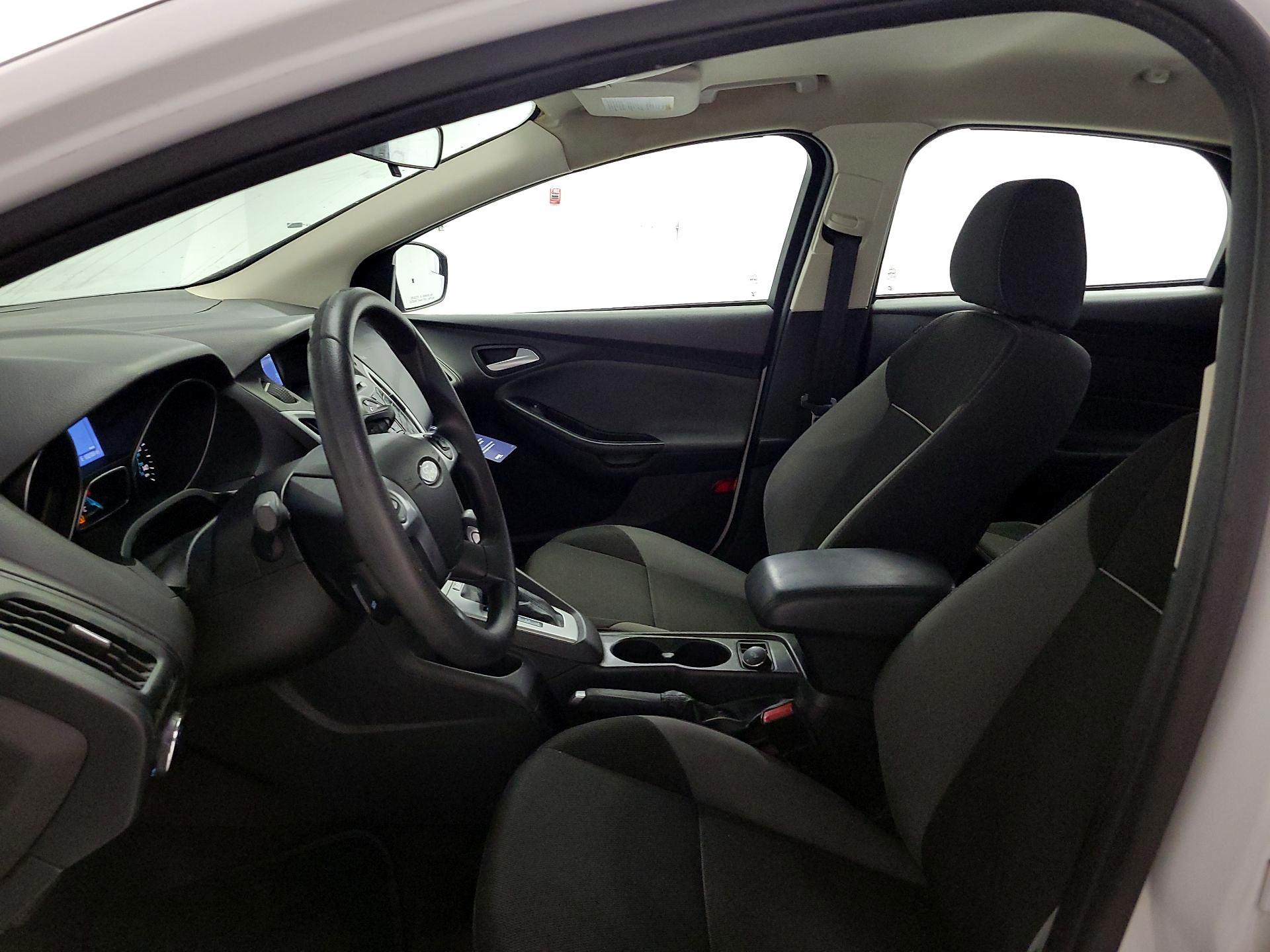 Thumbnail: 2014 Ford Focus - 11
