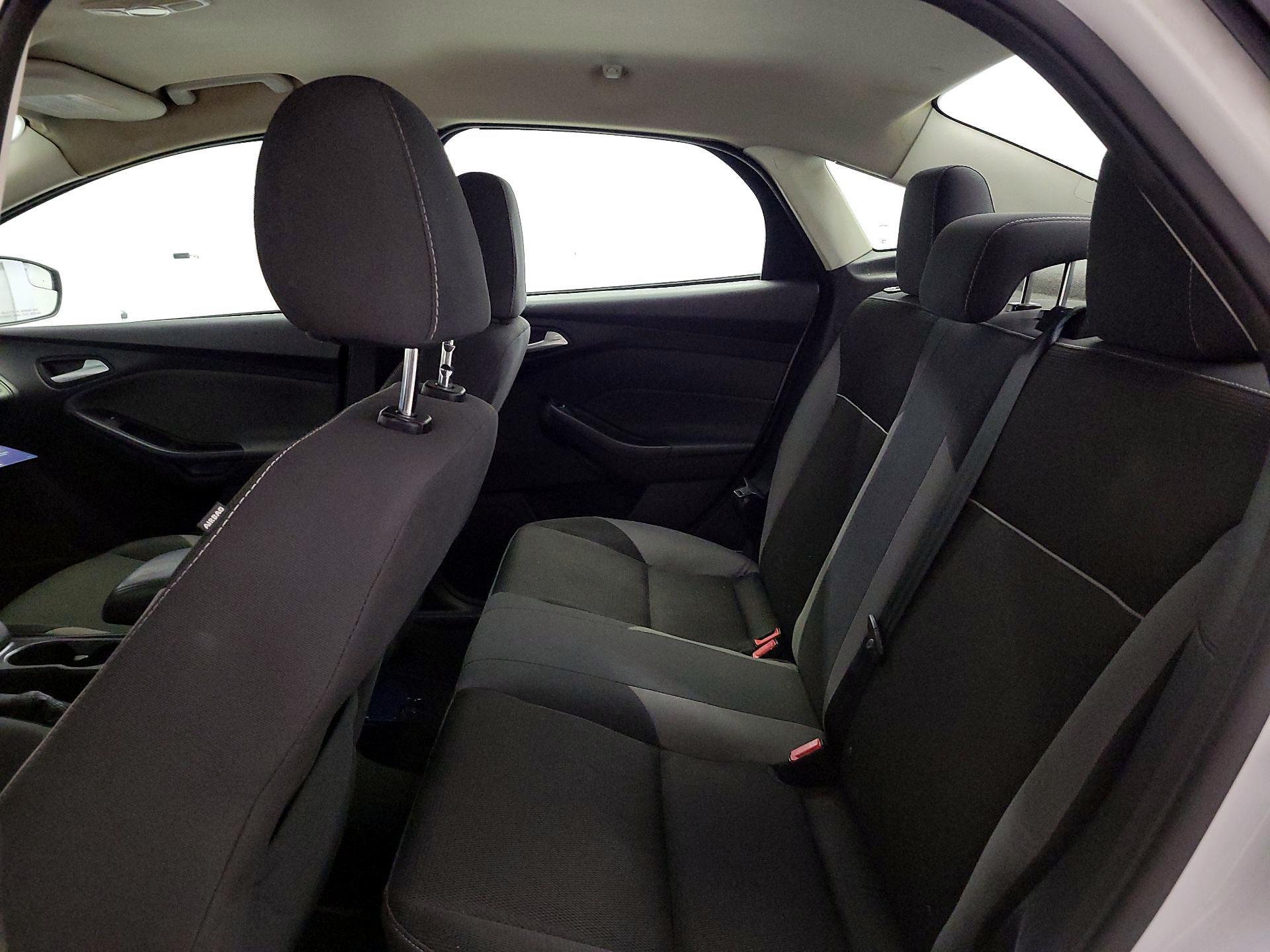 Thumbnail: 2014 Ford Focus - 18