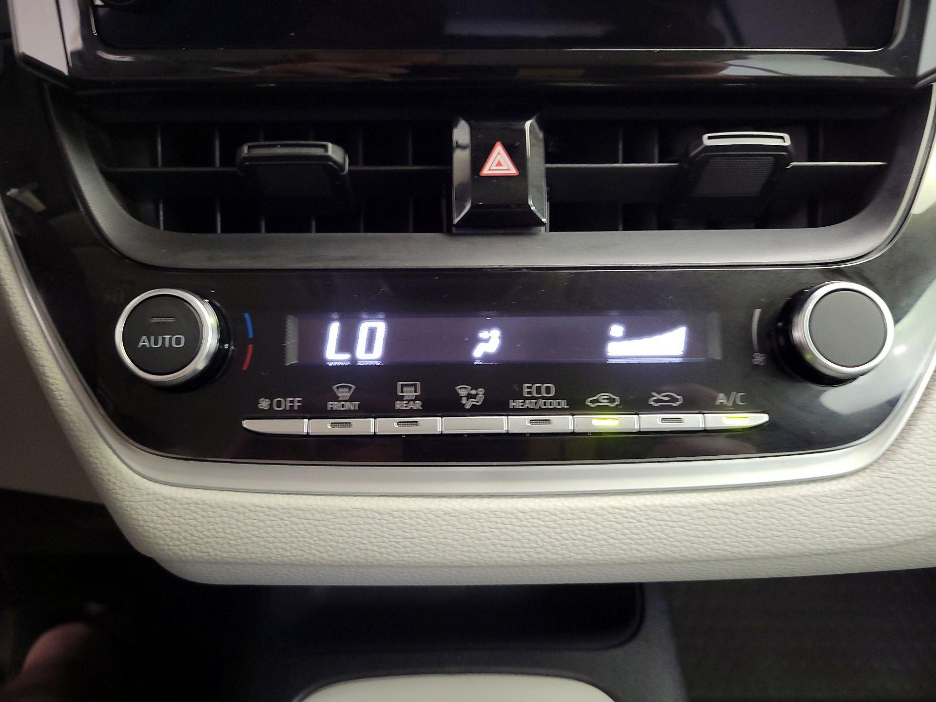 Thumbnail: 2024 Toyota Corolla - 16