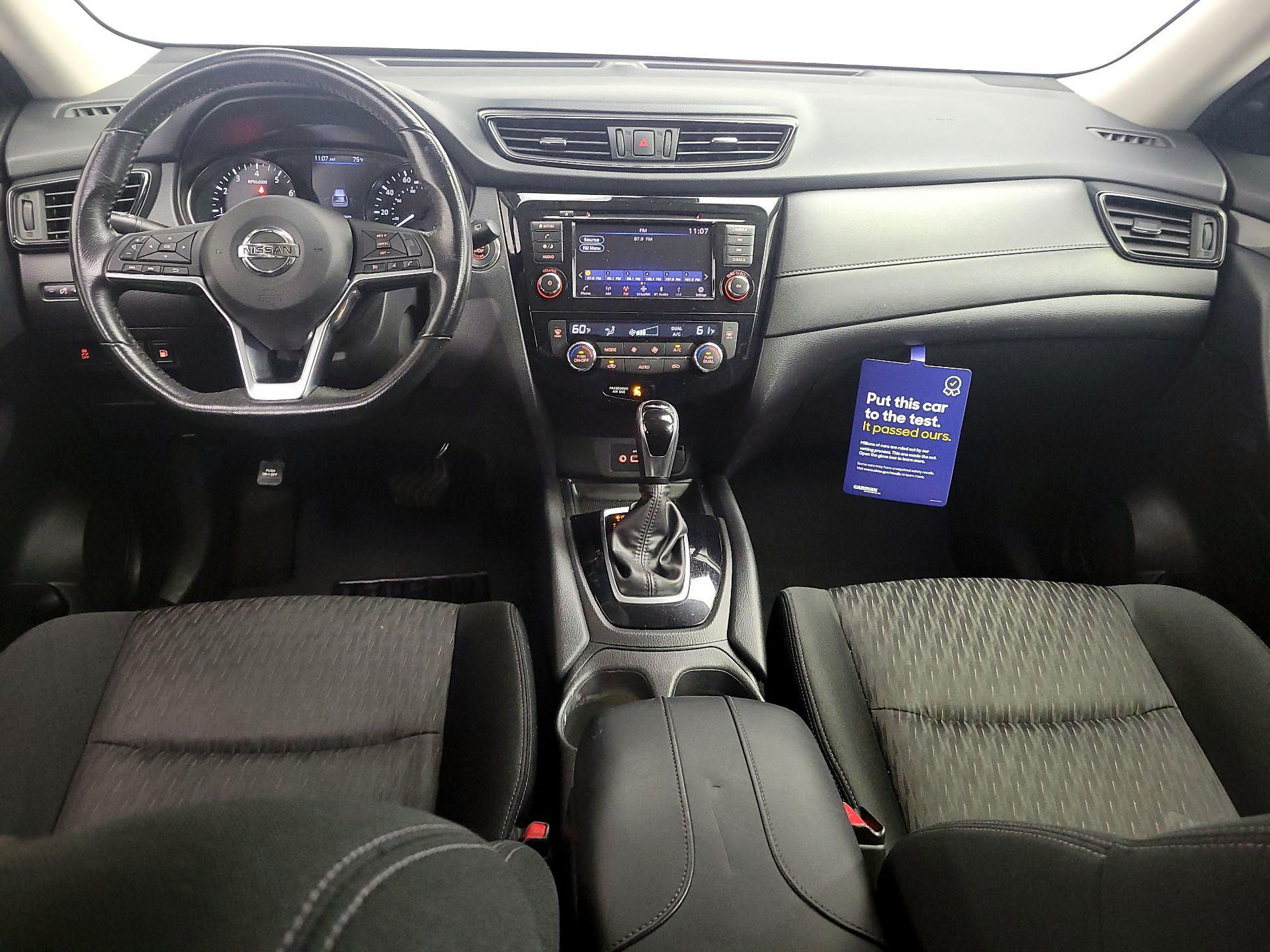 Thumbnail: 2019 Nissan Rogue - 9