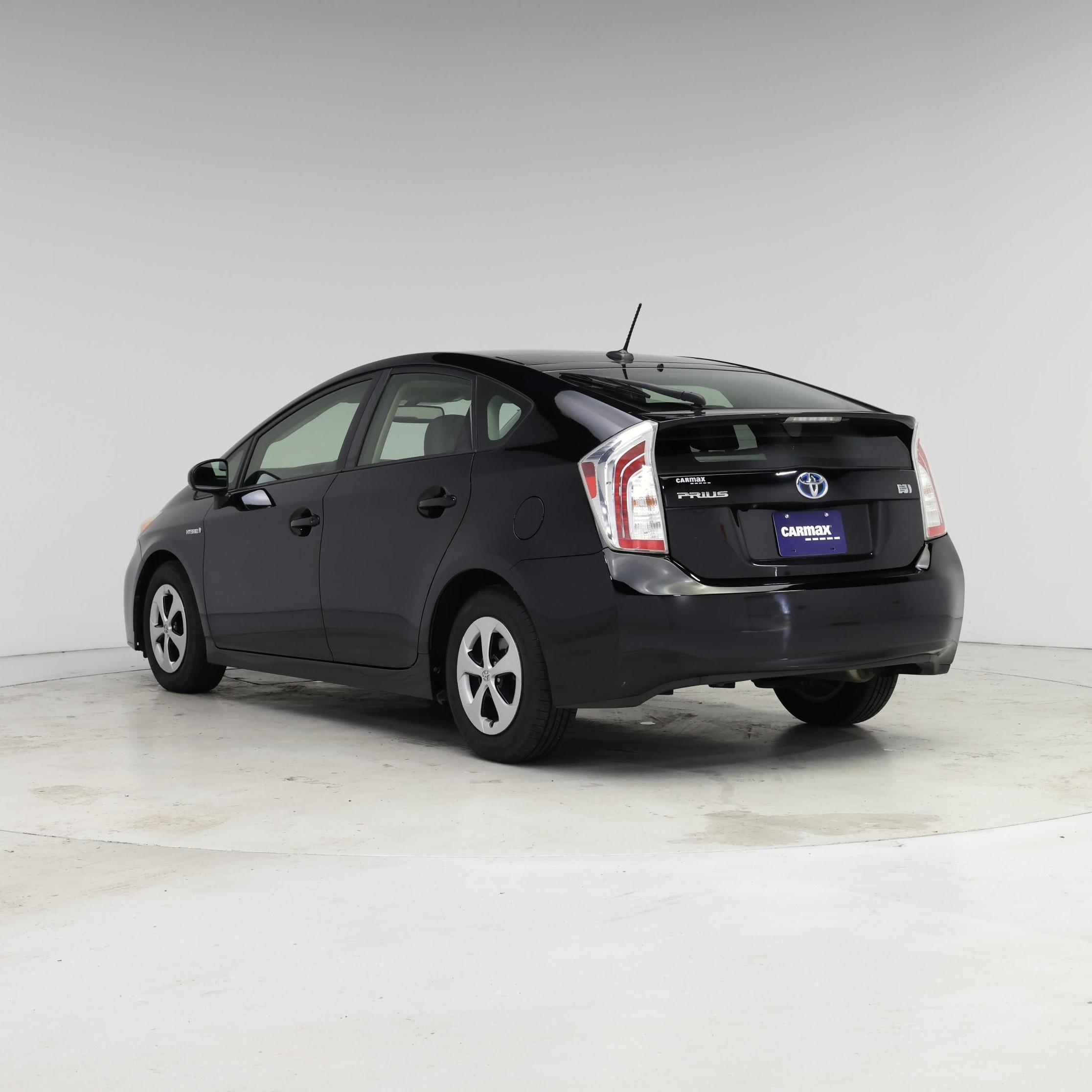 Thumbnail: 2013 Toyota Prius - 2