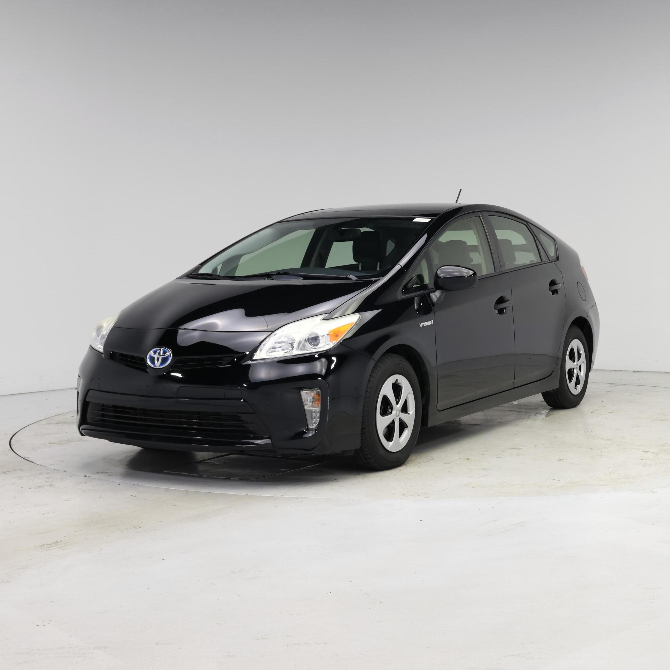 Thumbnail: 2013 Toyota Prius - 4