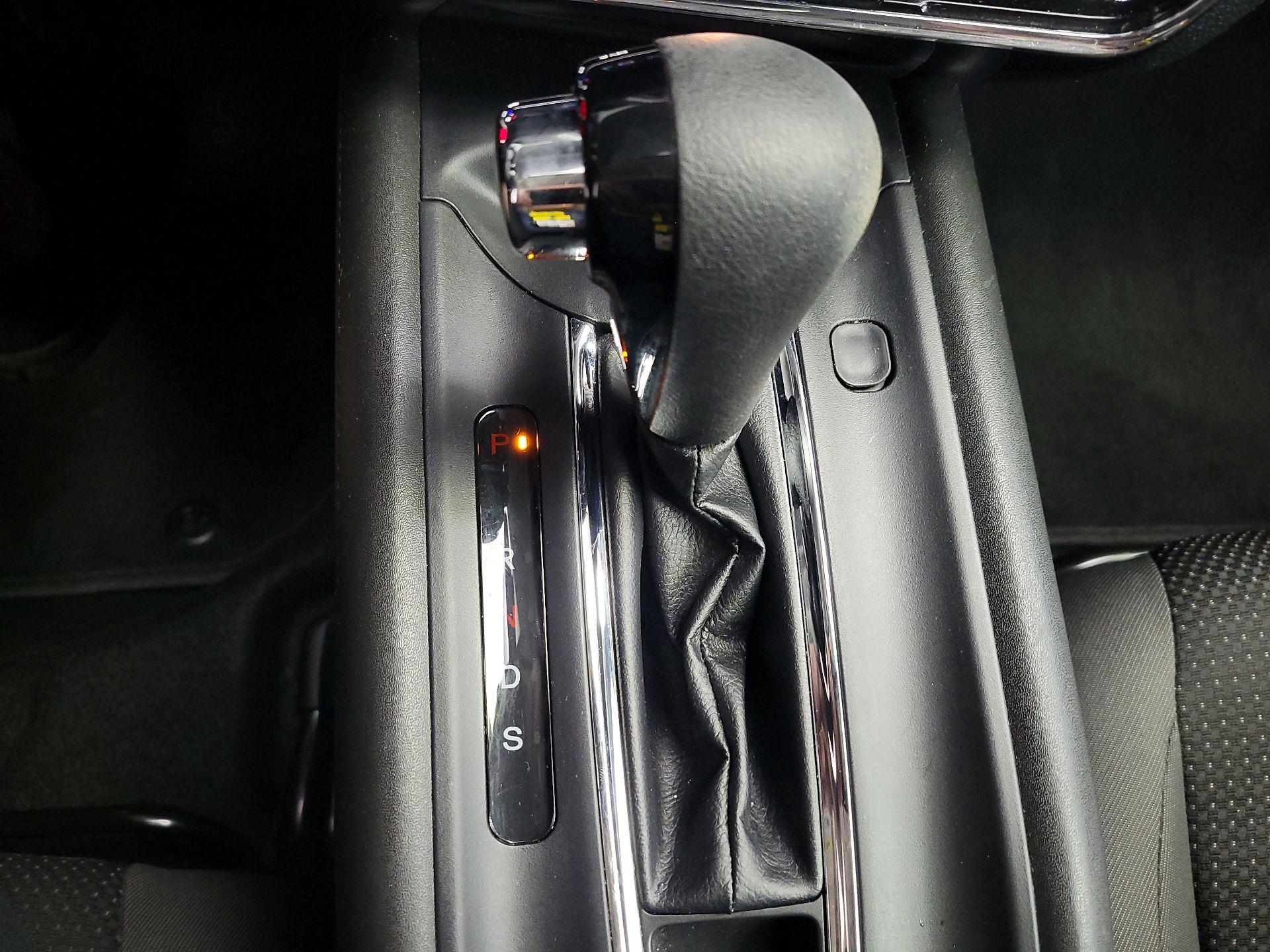 Thumbnail: 2020 Honda HR-V - 17