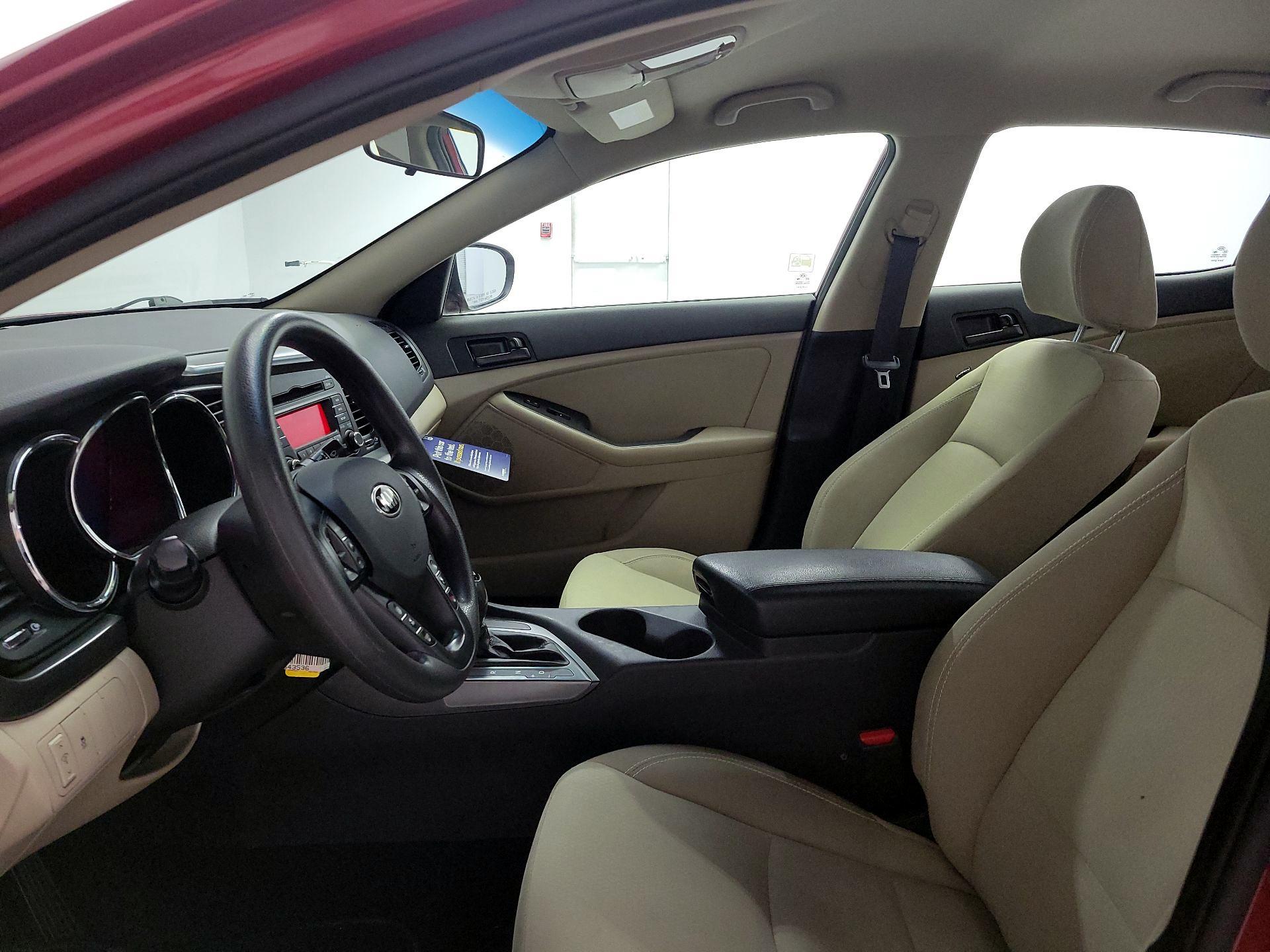 Thumbnail: 2013 Kia Optima - 11