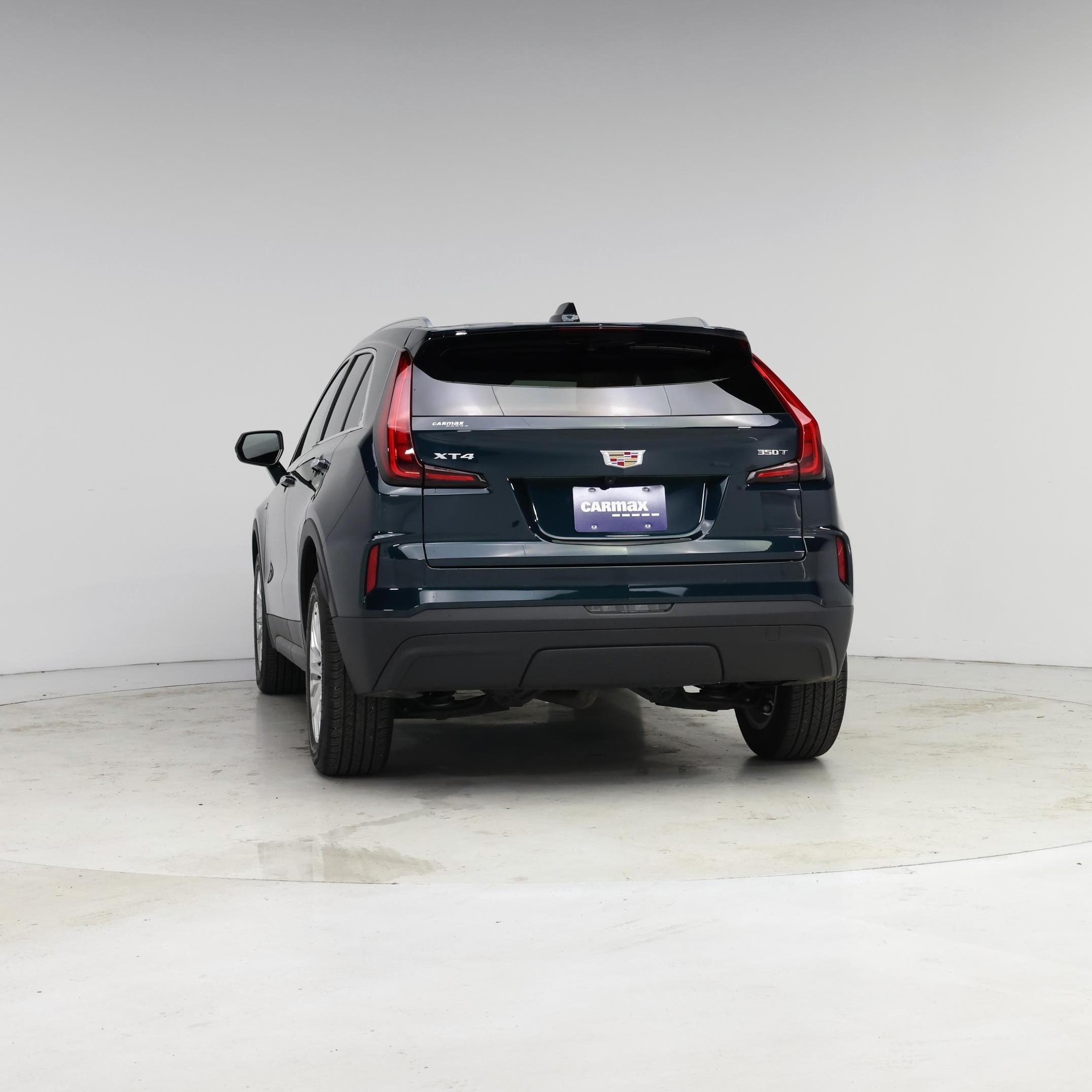 Thumbnail: 2024 Cadillac XT4 - 6