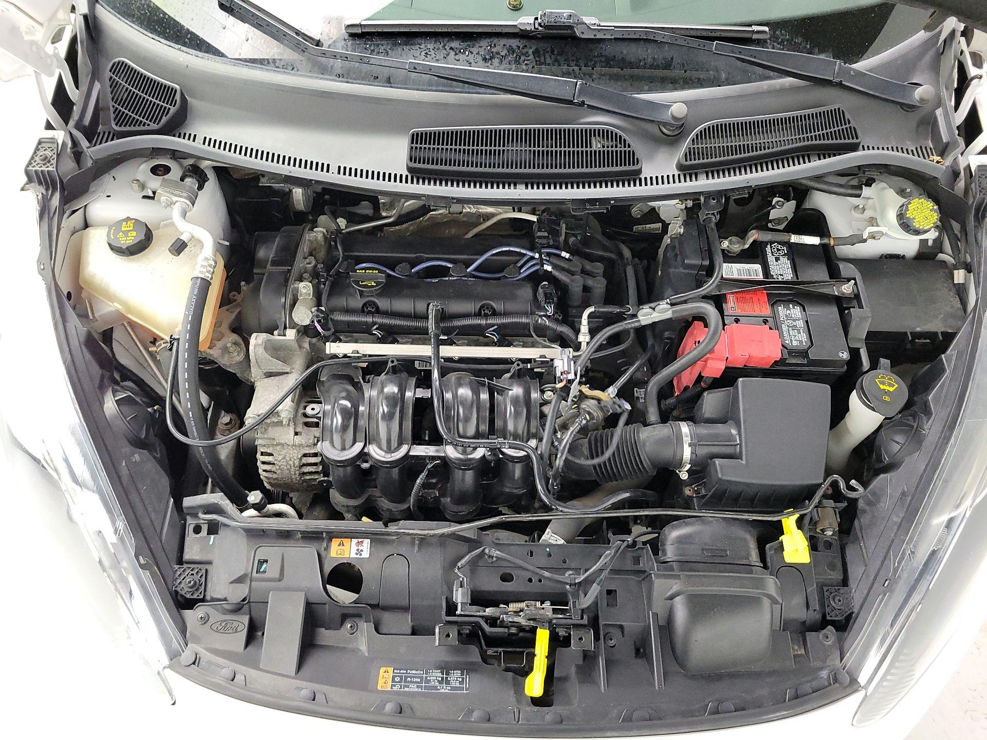 Thumbnail: 2015 Ford Fiesta - 20