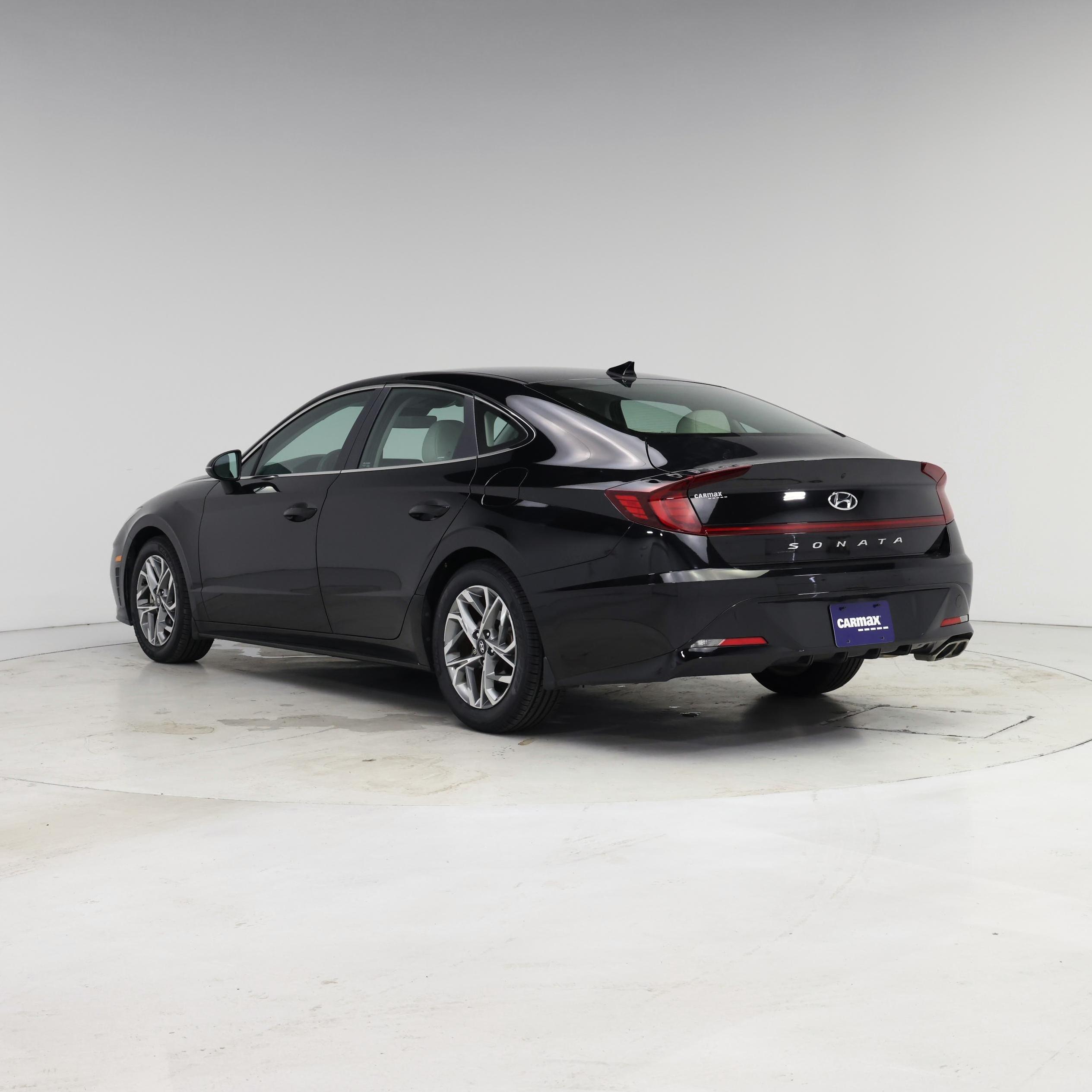 Thumbnail: 2022 Hyundai Sonata - 2