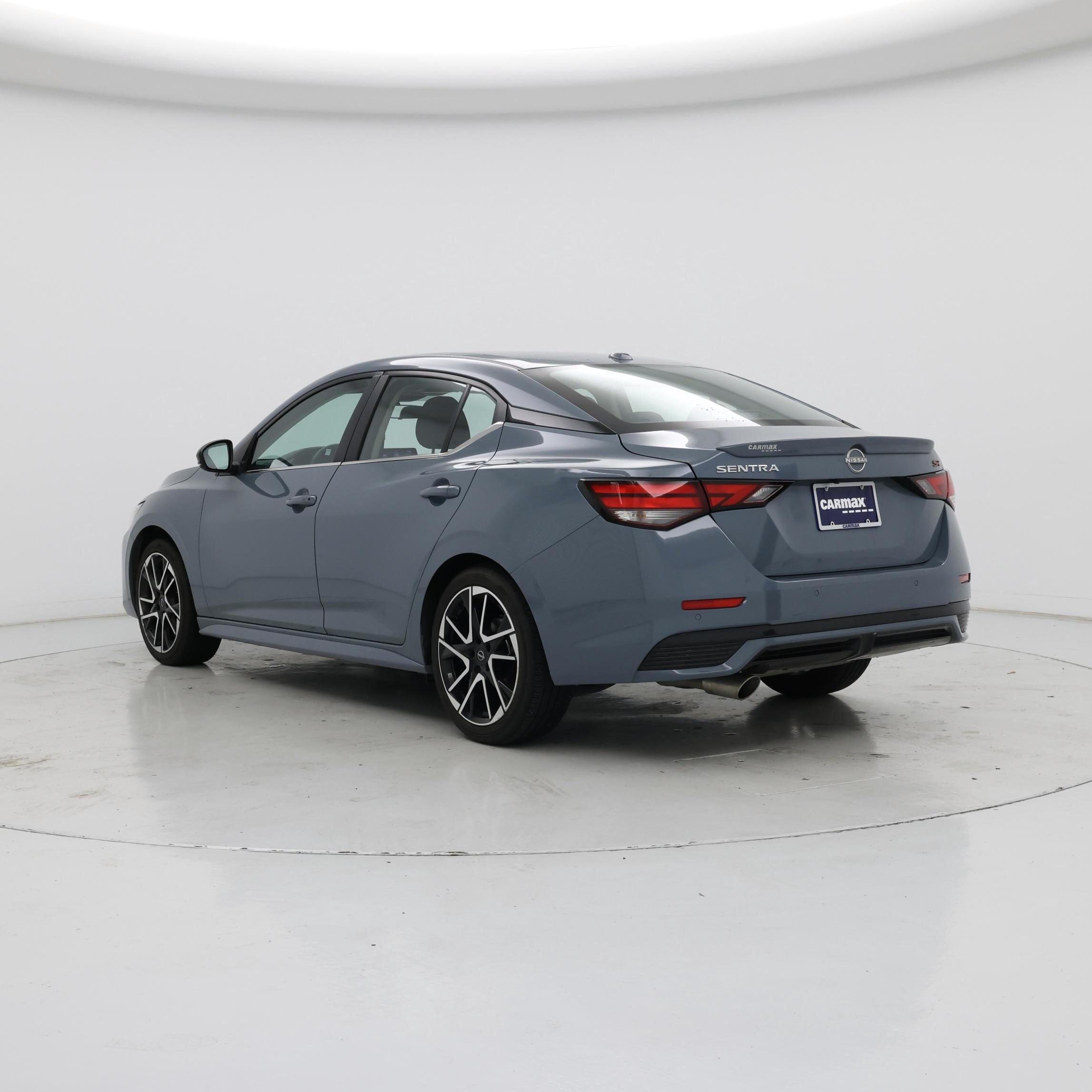 Thumbnail: 2025 Nissan Sentra - 2