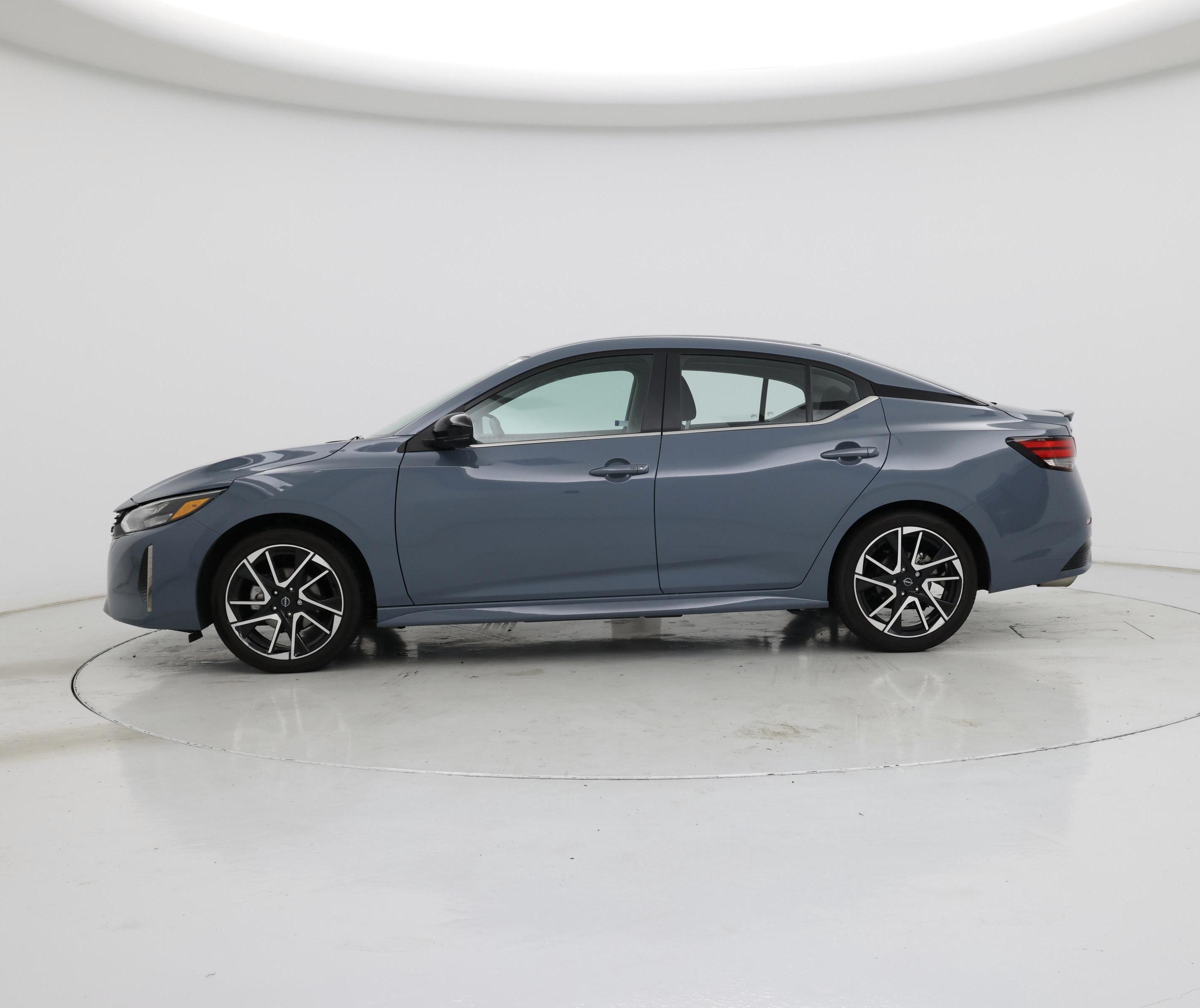 Thumbnail: 2025 Nissan Sentra - 3
