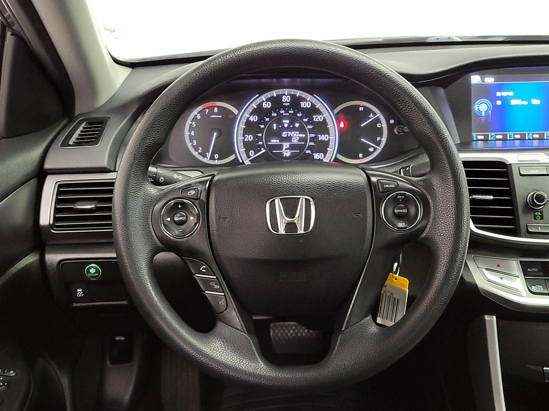 Thumbnail: 2015 Honda Accord - 10