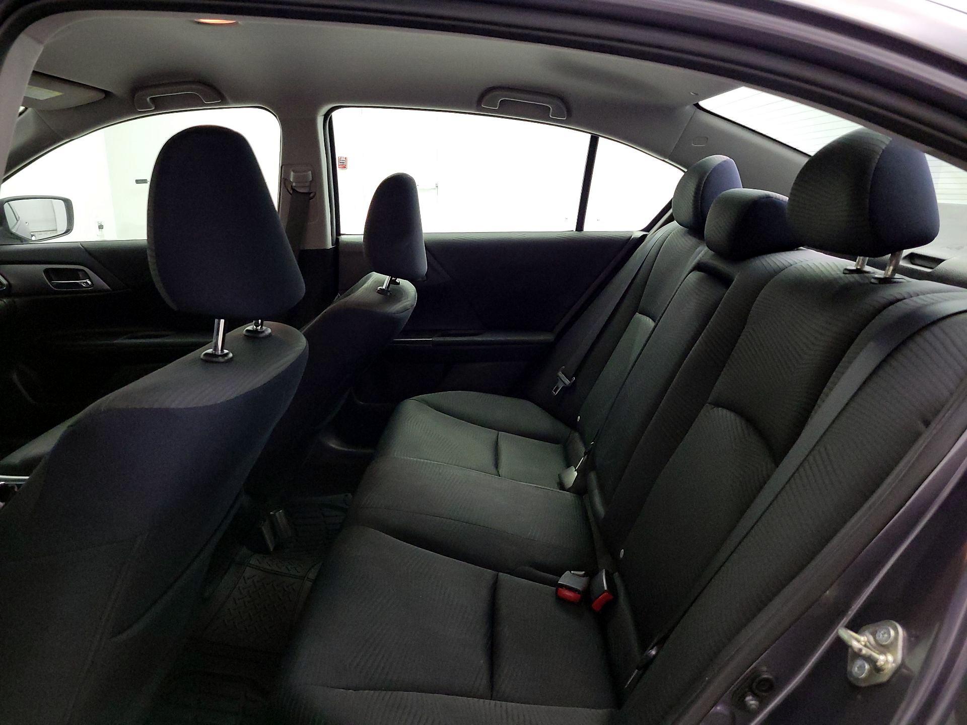 Thumbnail: 2015 Honda Accord - 19
