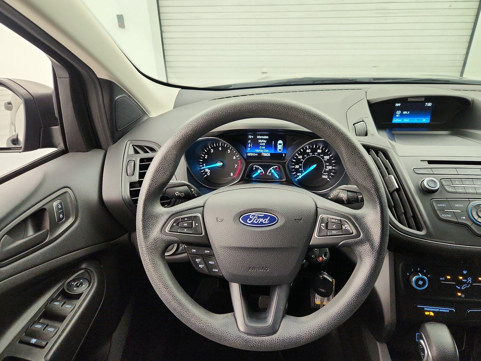 Thumbnail: 2017 Ford Escape - 10