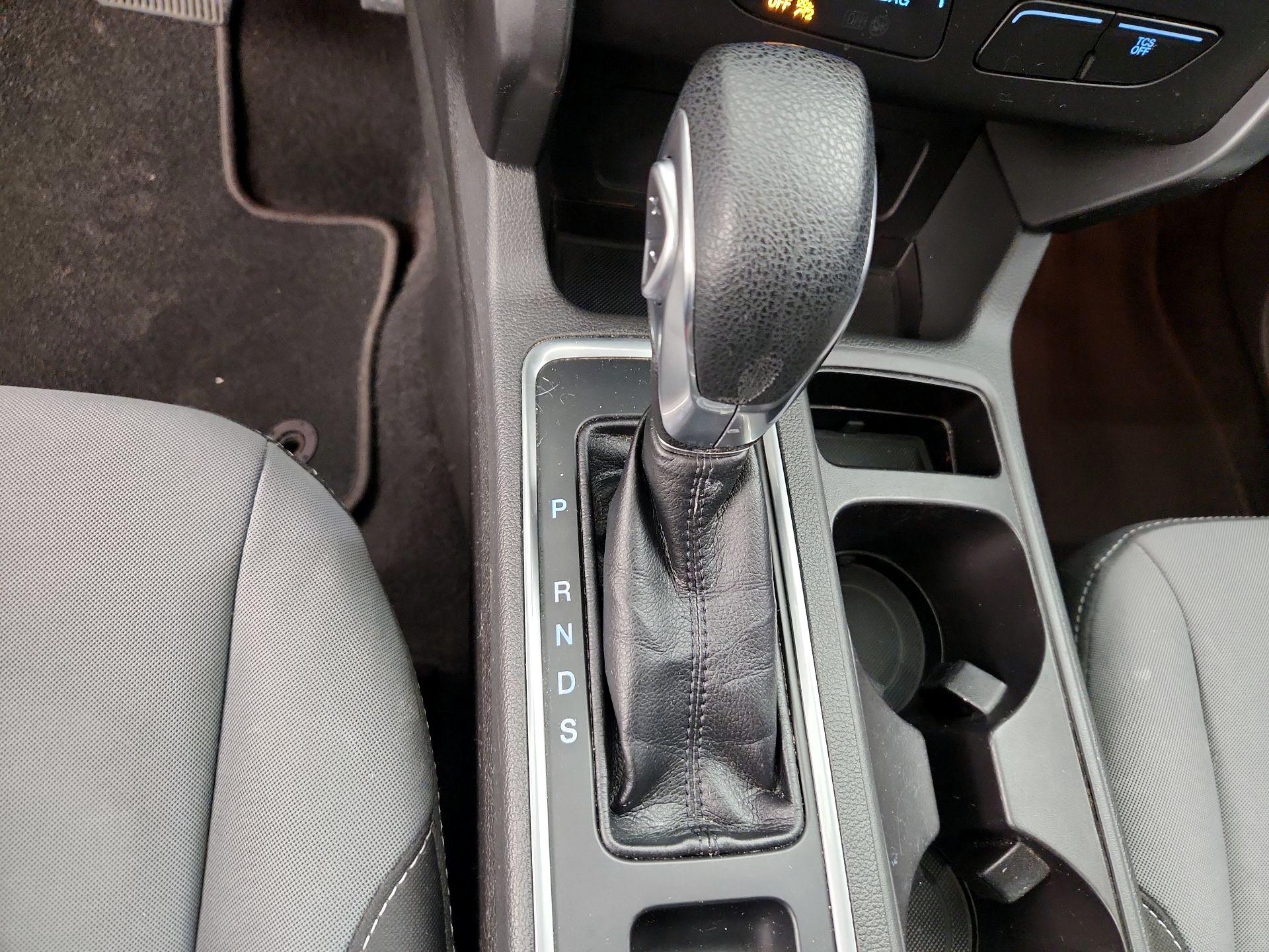 Thumbnail: 2017 Ford Escape - 17