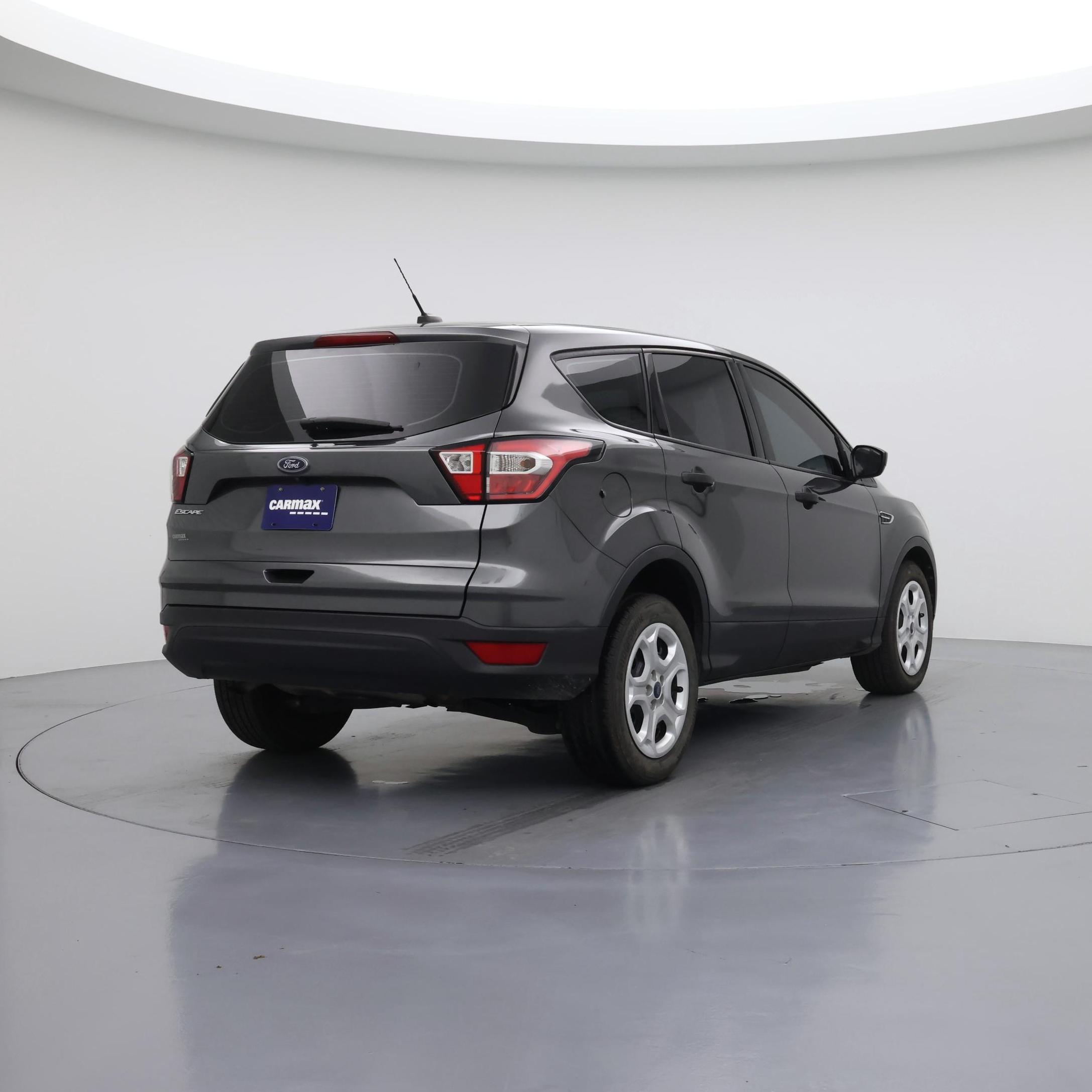 Thumbnail: 2017 Ford Escape - 8