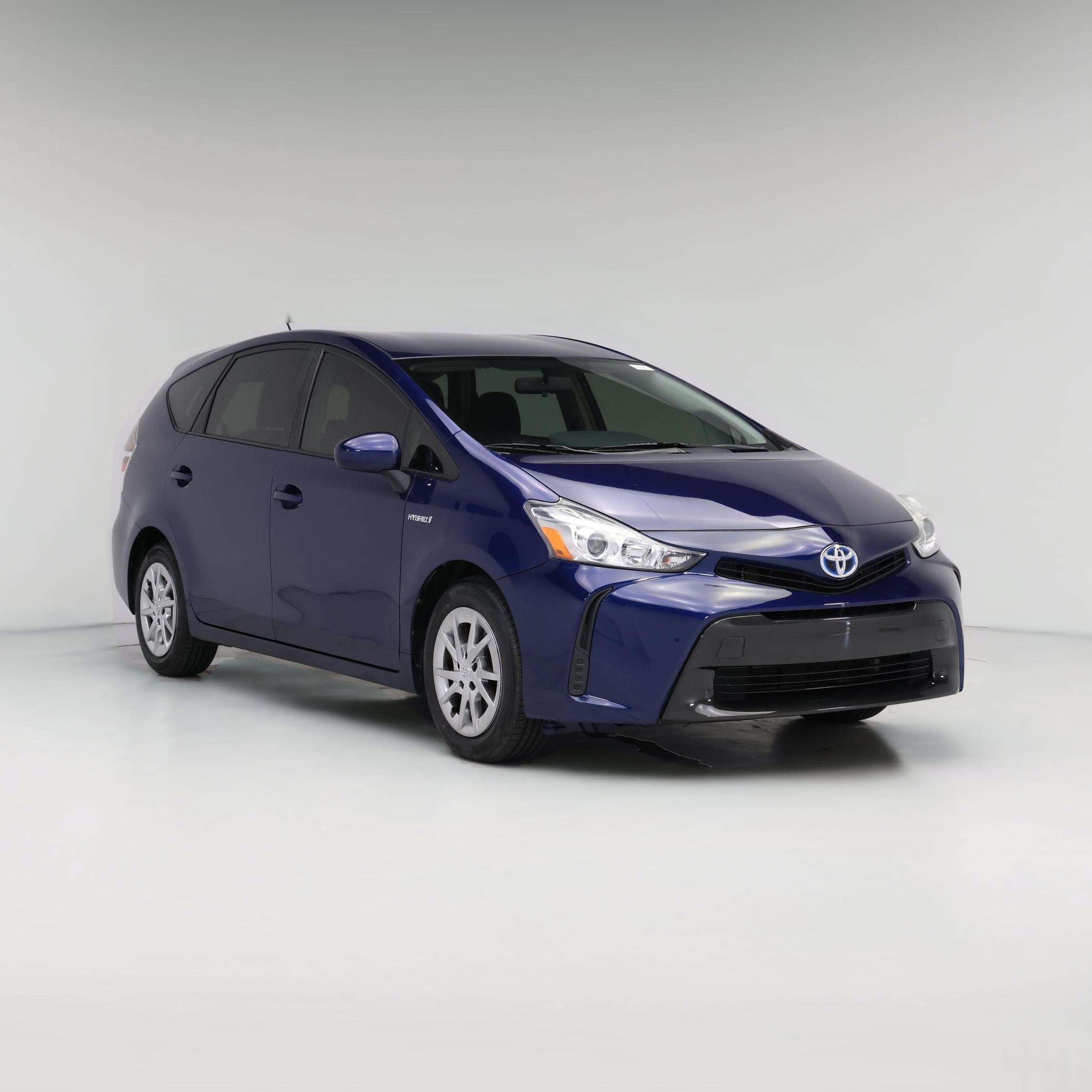 Thumbnail: 2015 Toyota Prius v - 1