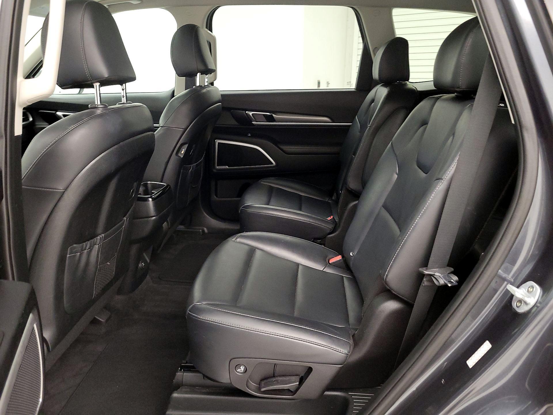 Thumbnail: 2020 Kia Telluride - 20