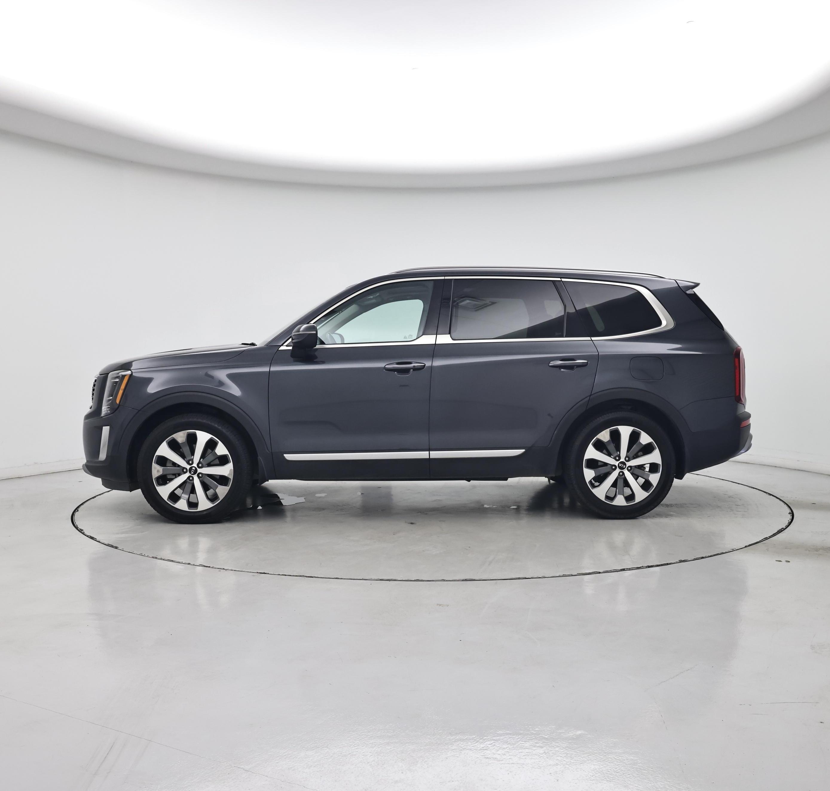 Thumbnail: 2020 Kia Telluride - 3