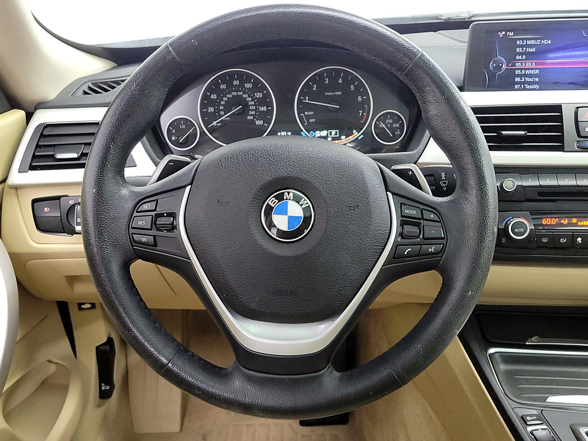 Thumbnail: 2014 BMW 3 Series - 10
